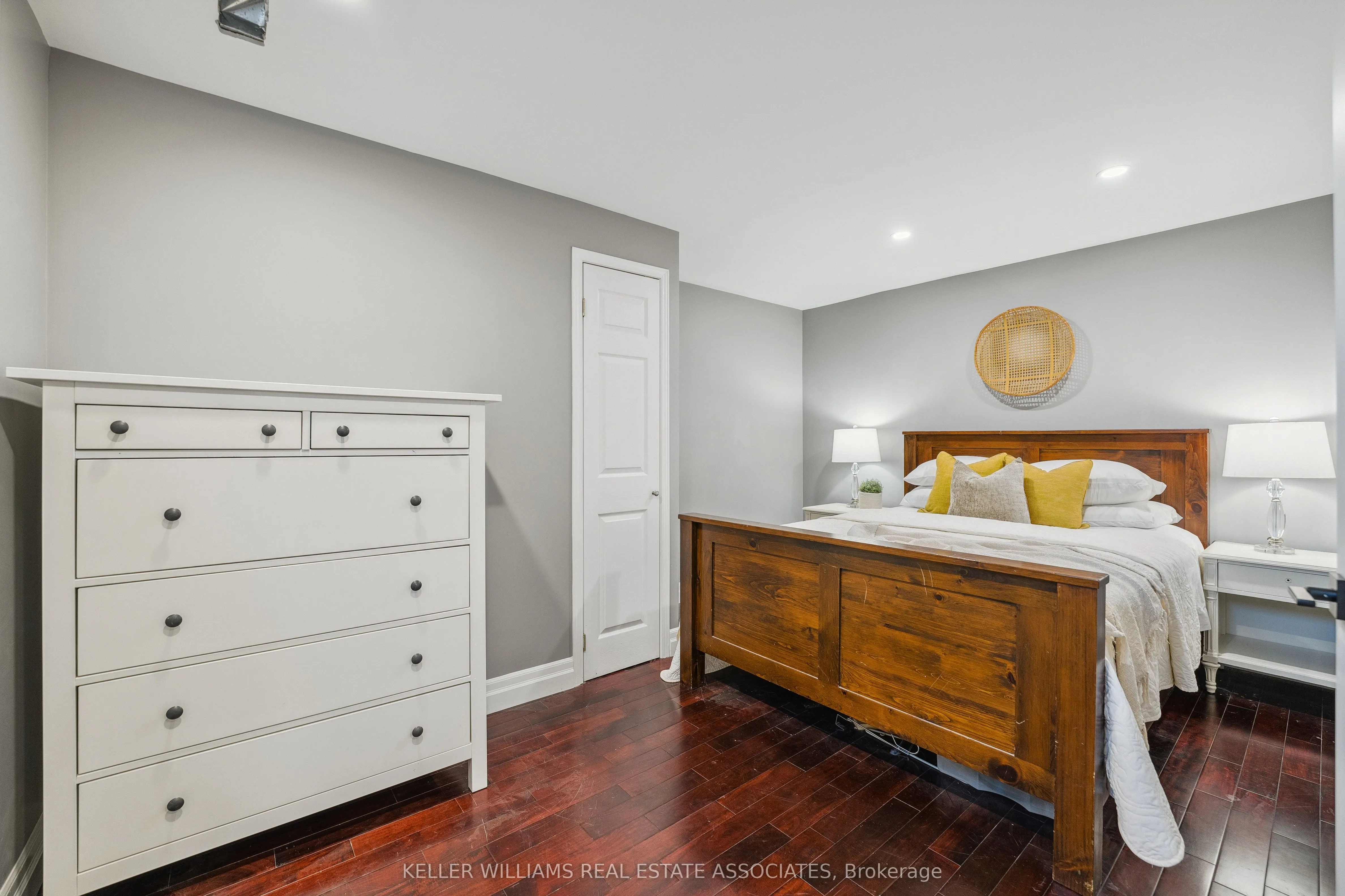 102 Concession 11 E