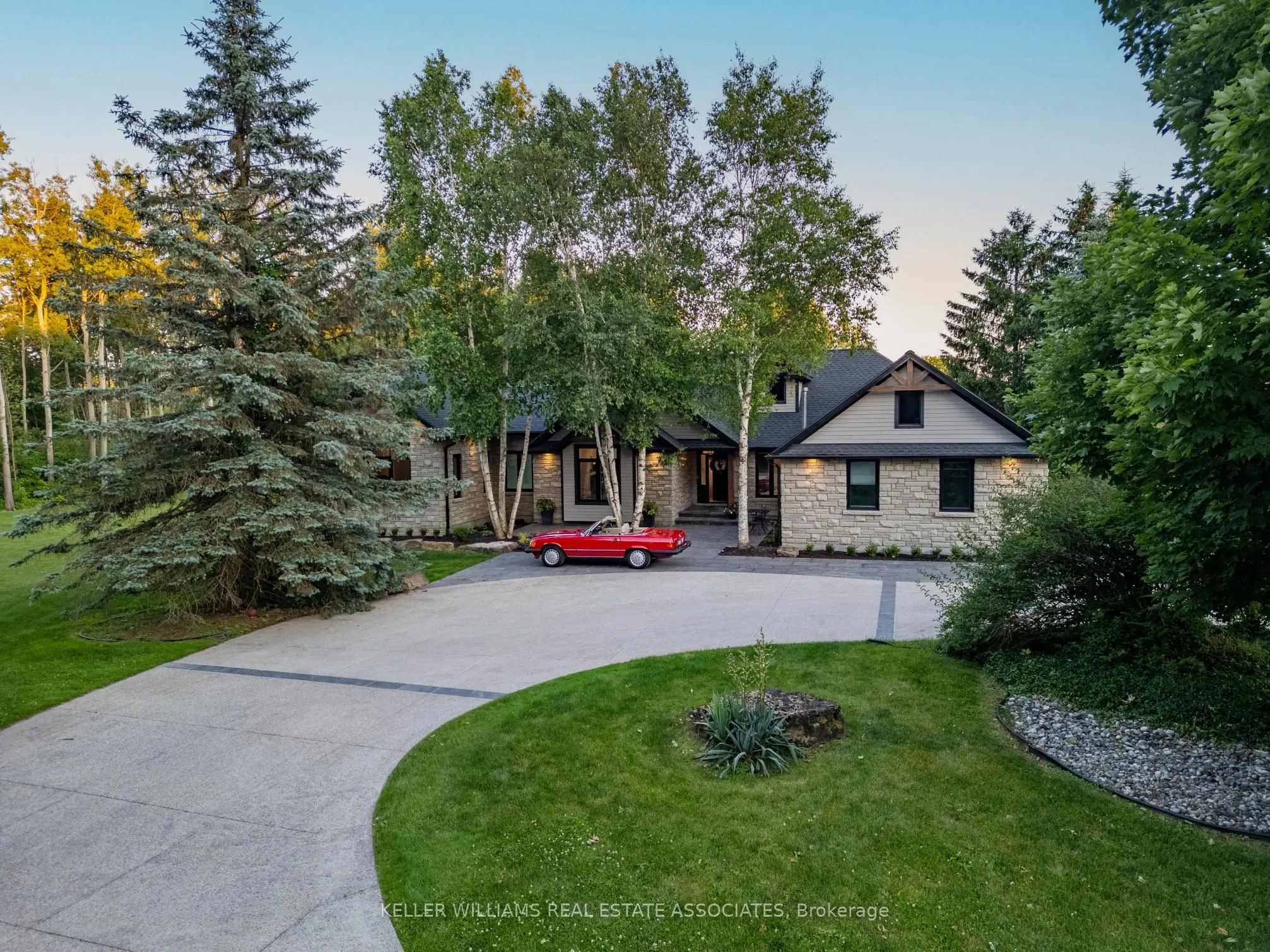 102 Concession 11 E