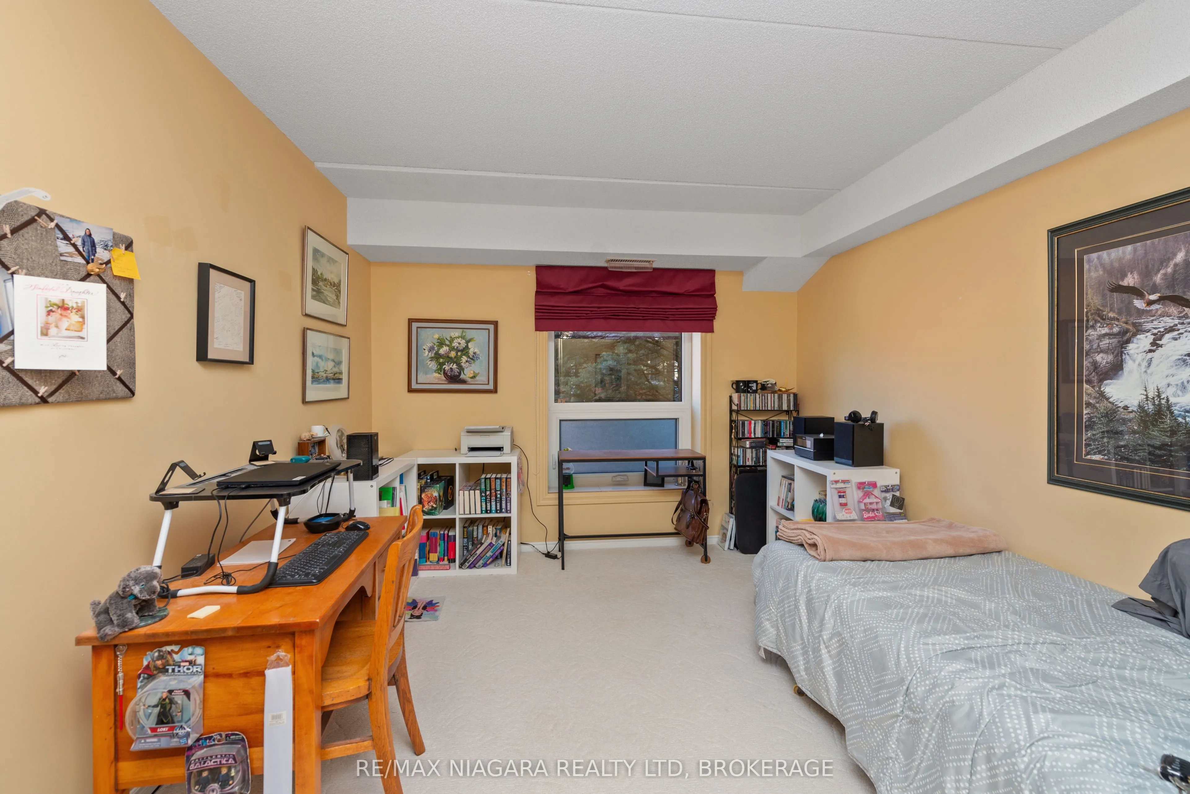 6704 Thorold Stone Road, #206