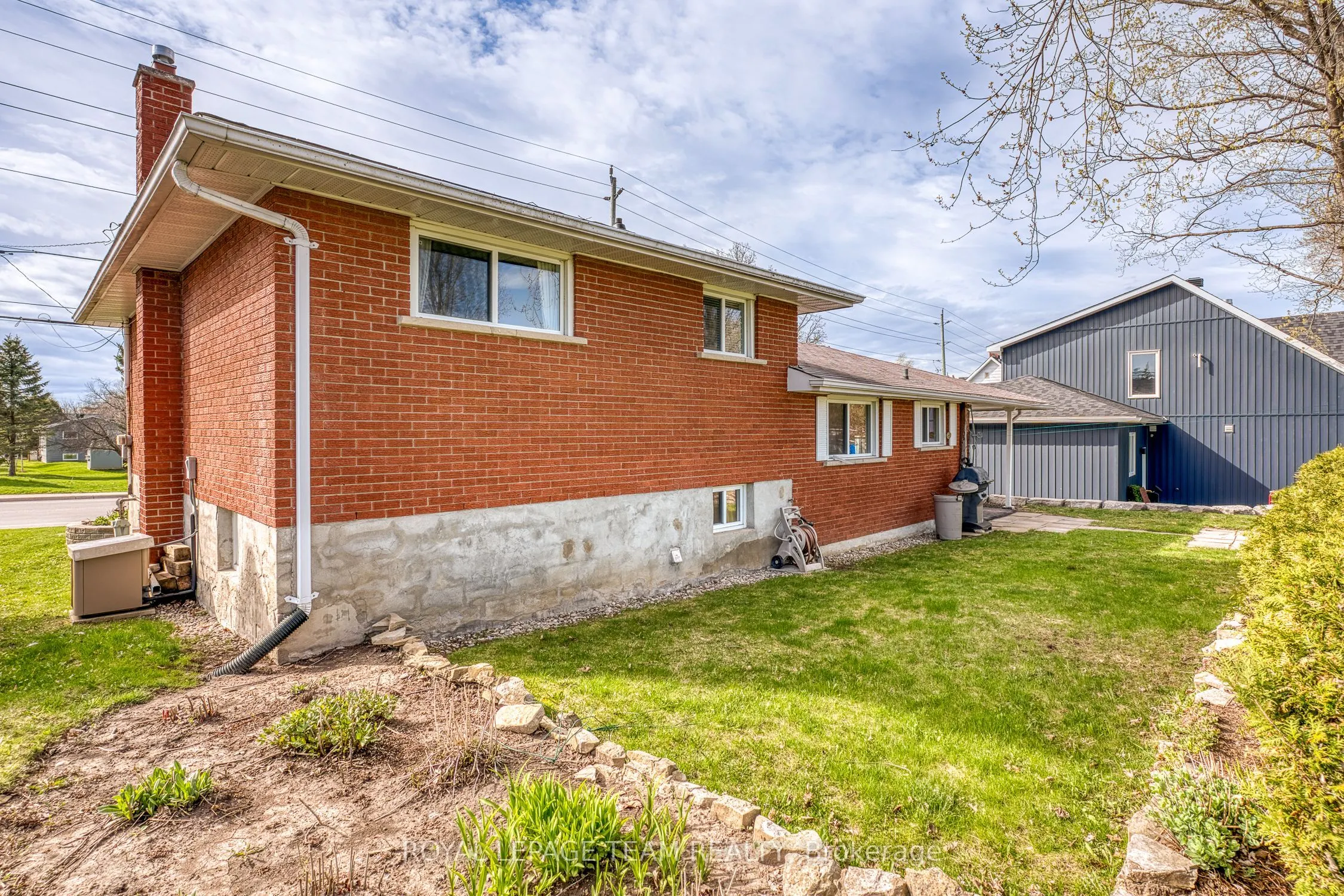 268 Ottawa Street