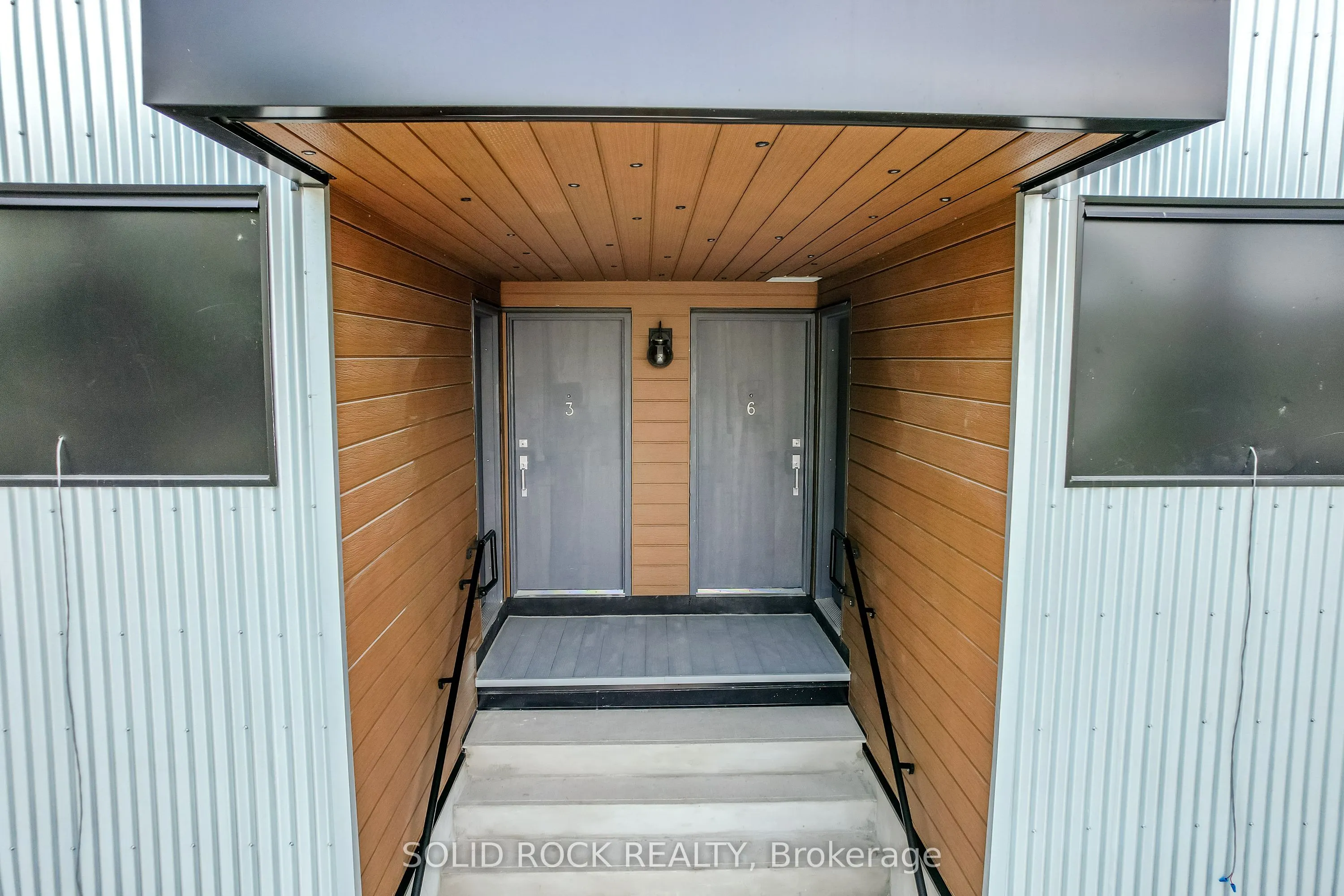 845 Champlain Street, #Unit 4 The Bowtie