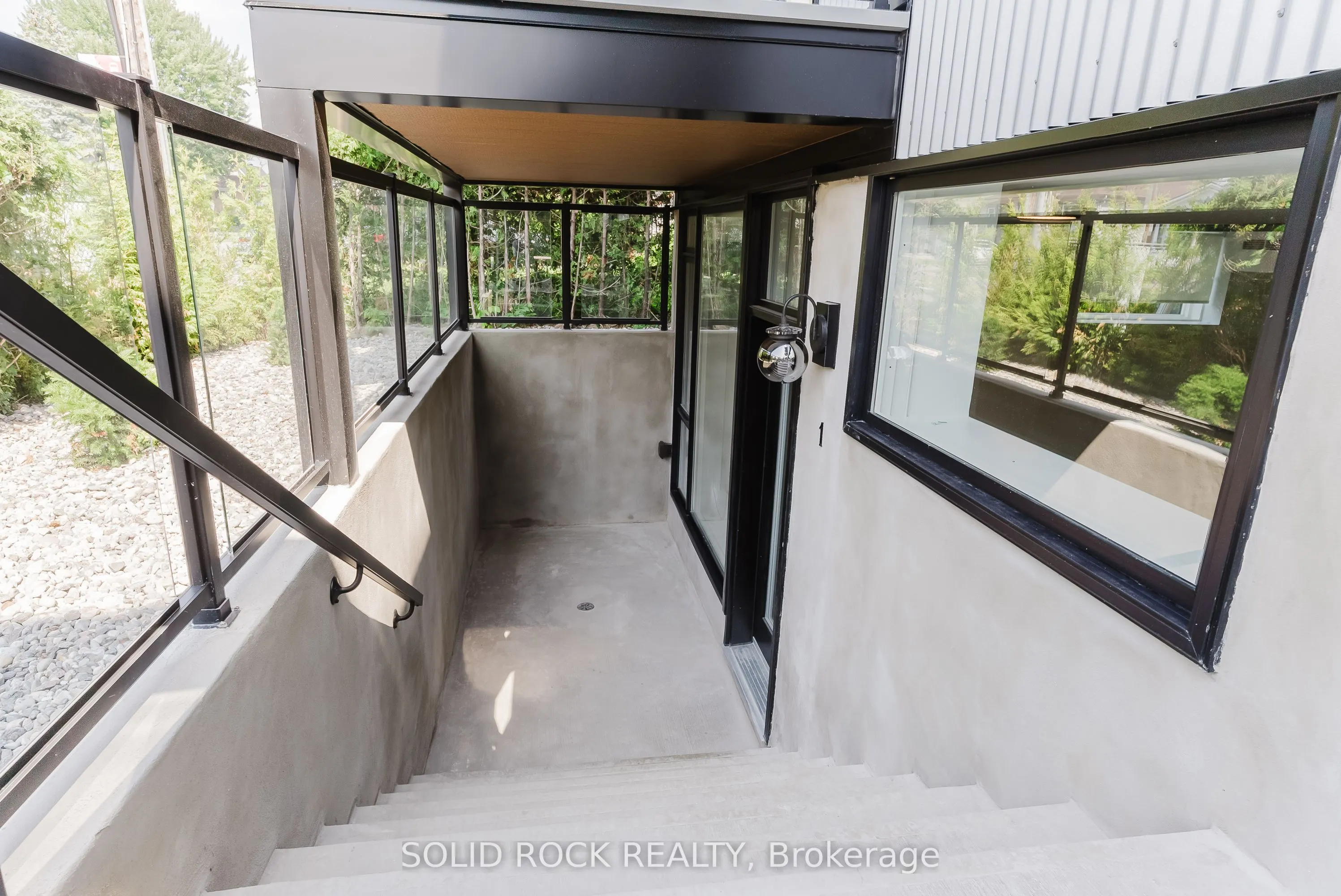 845 Champlain Street, #Unit 4 The Bowtie