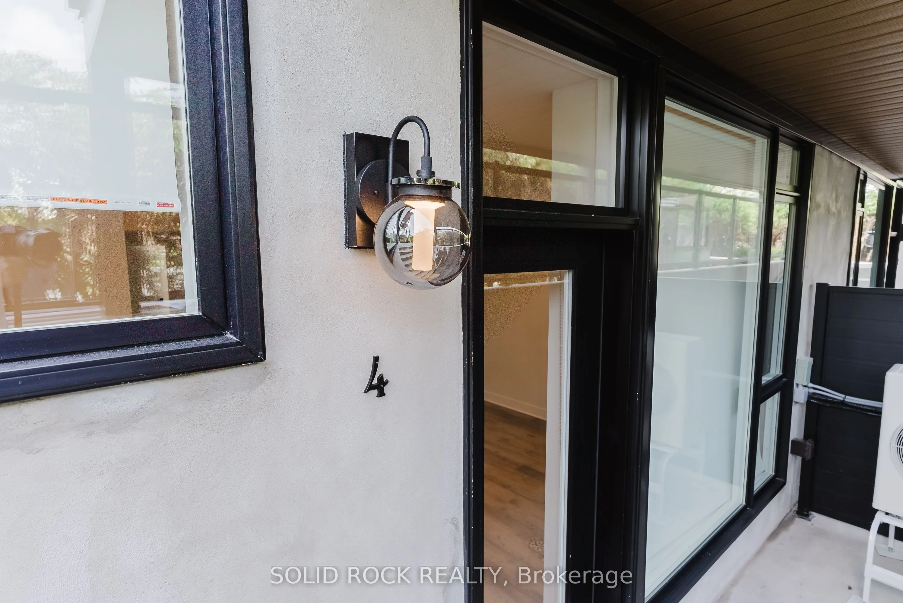 845 Champlain Street, #Unit 4 The Bowtie