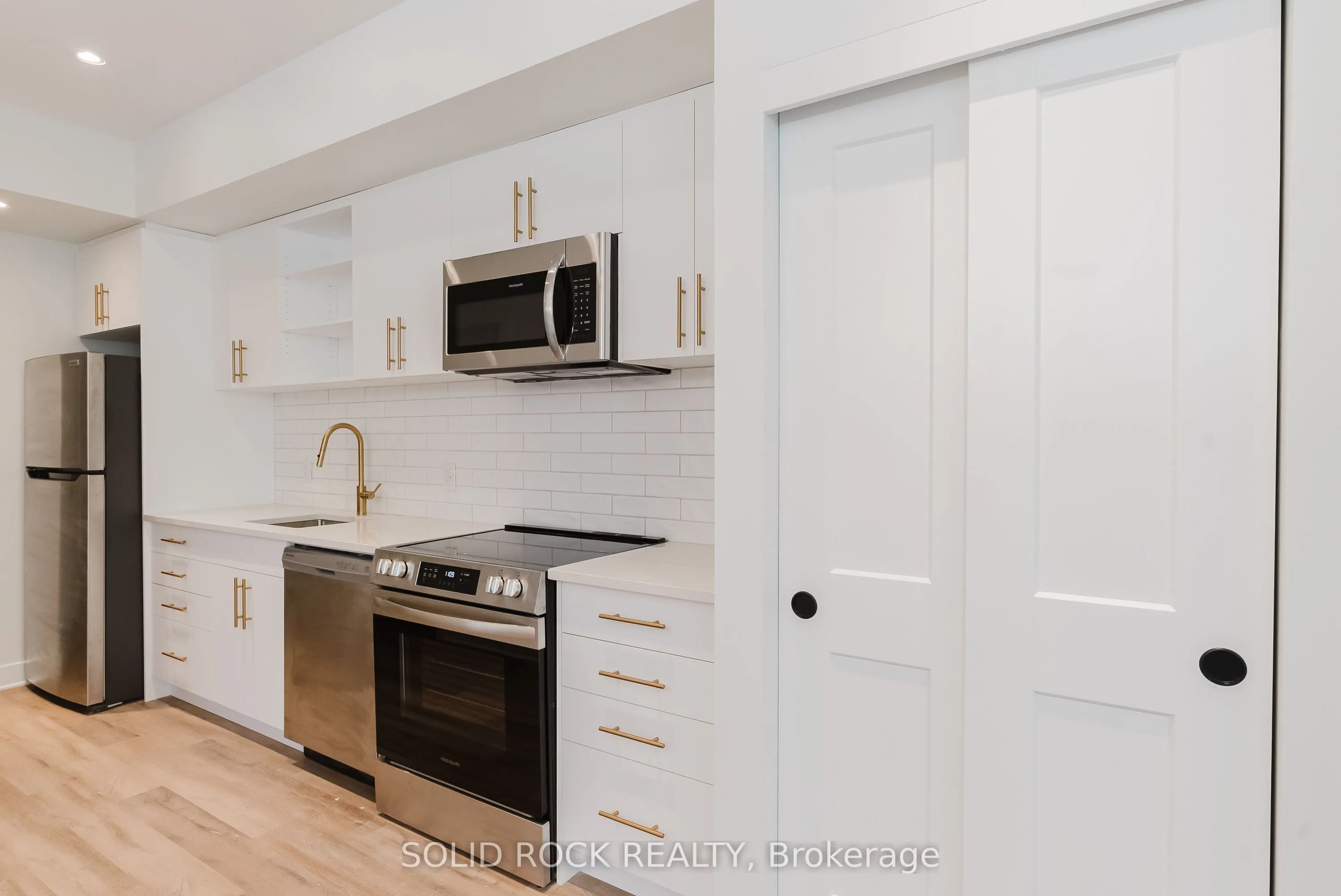 845 Champlain Street, #Unit 4 The Bowtie