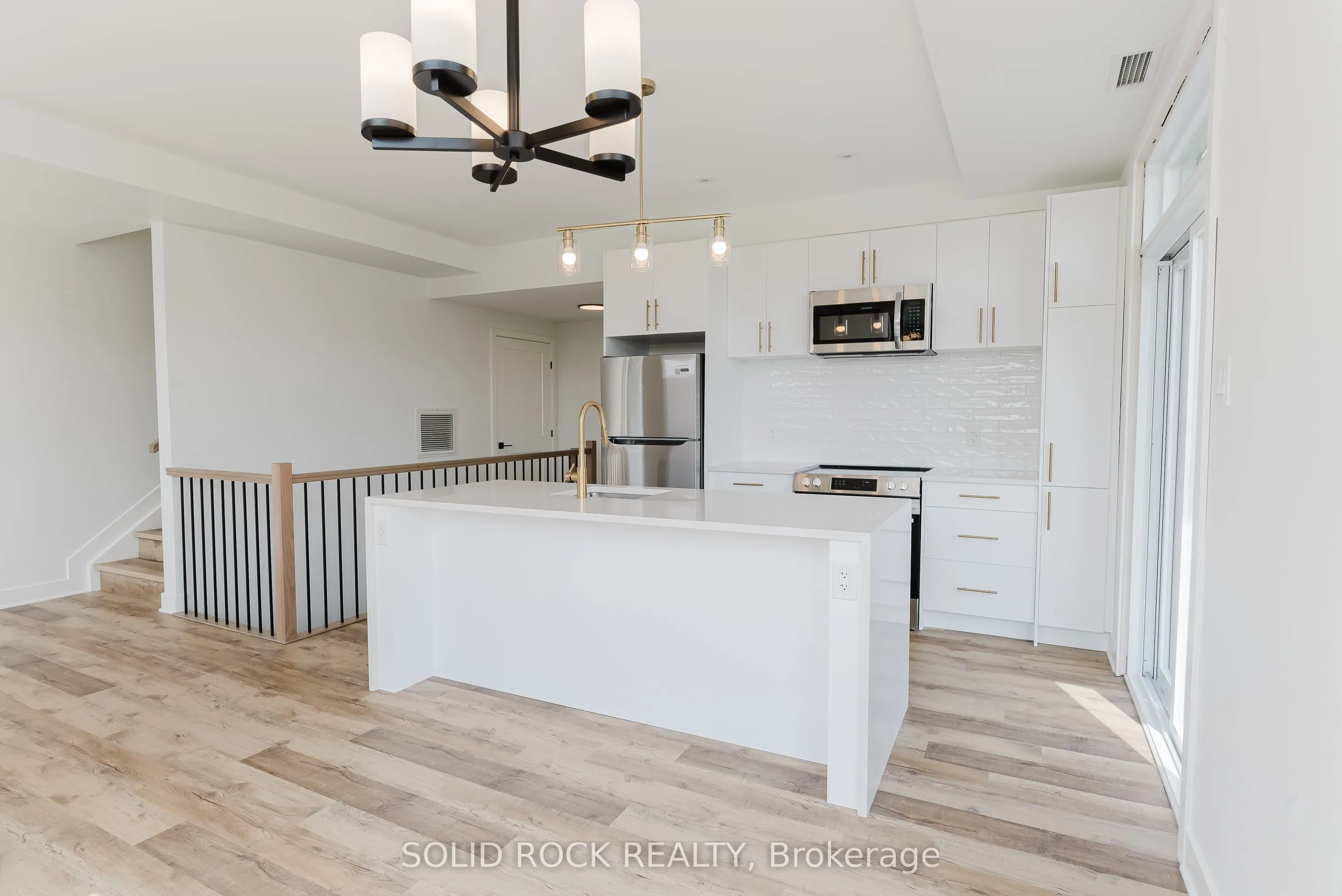 845 Champlain Street, #Unit 9 The Butterfly