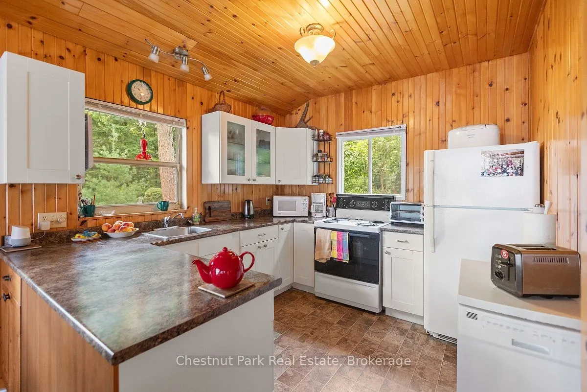 5 Burgess  J31 Island
