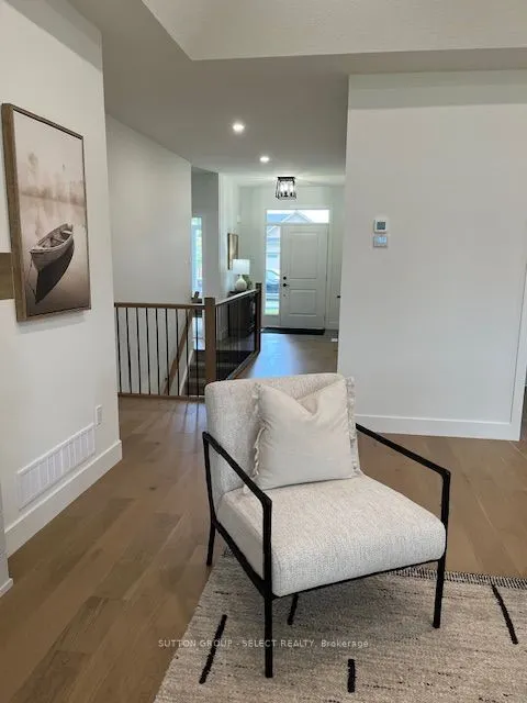 148 FOXBOROUGH Place