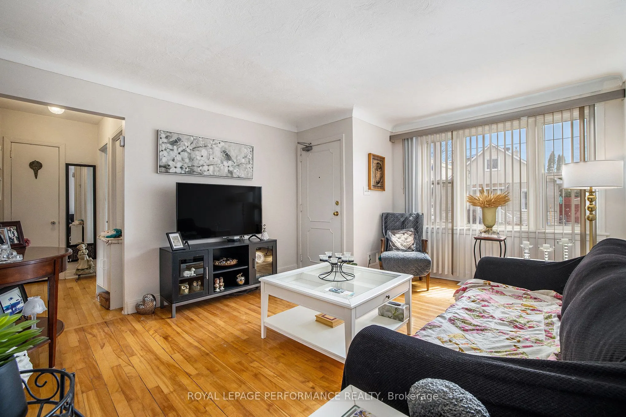 327-329 Shakespeare Street