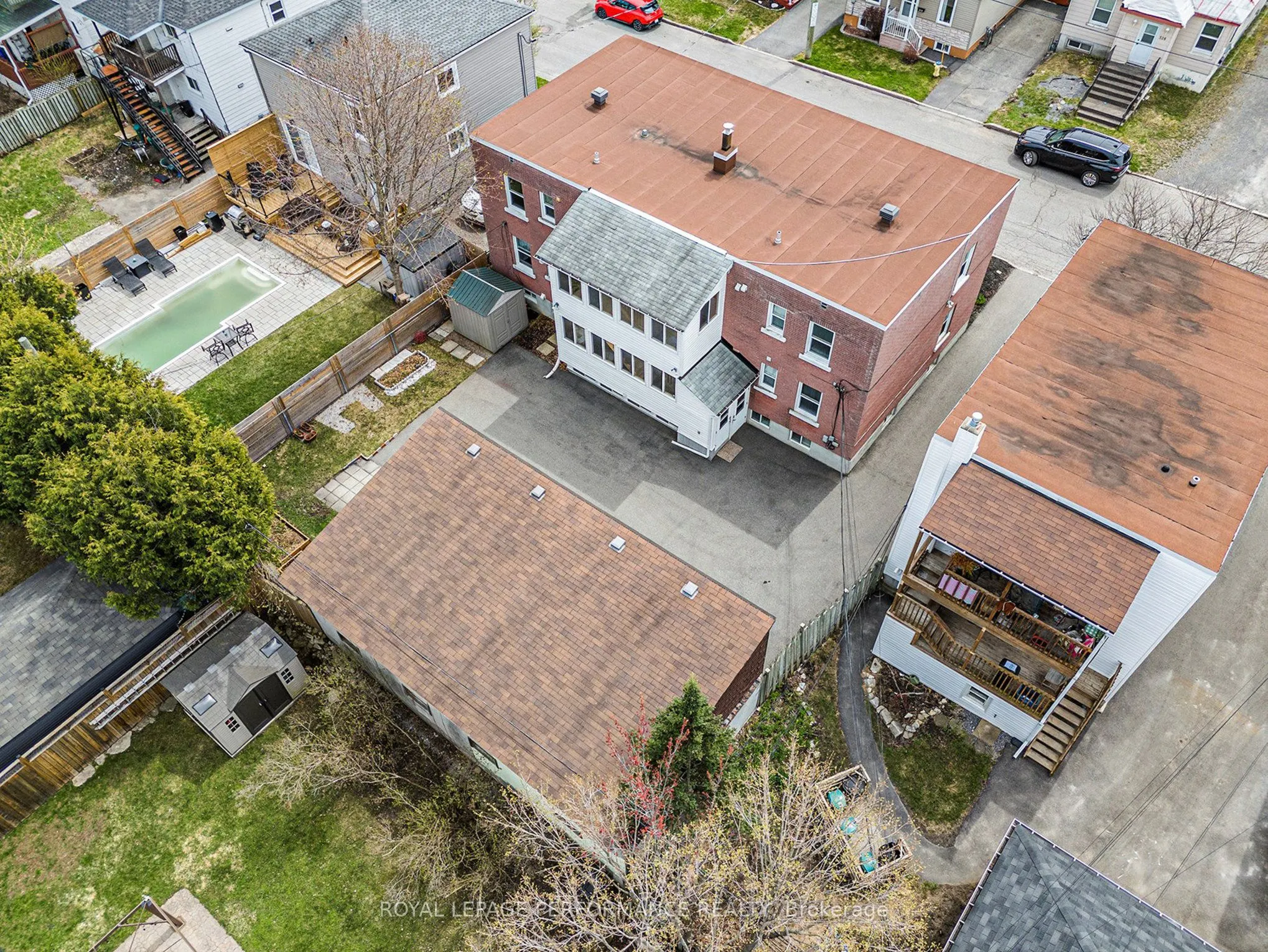 327-329 Shakespeare Street