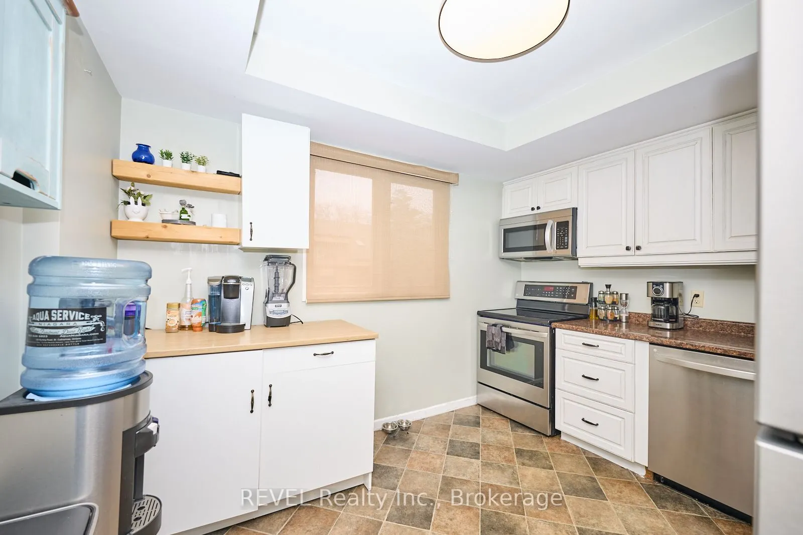 178 Scott Street, #19