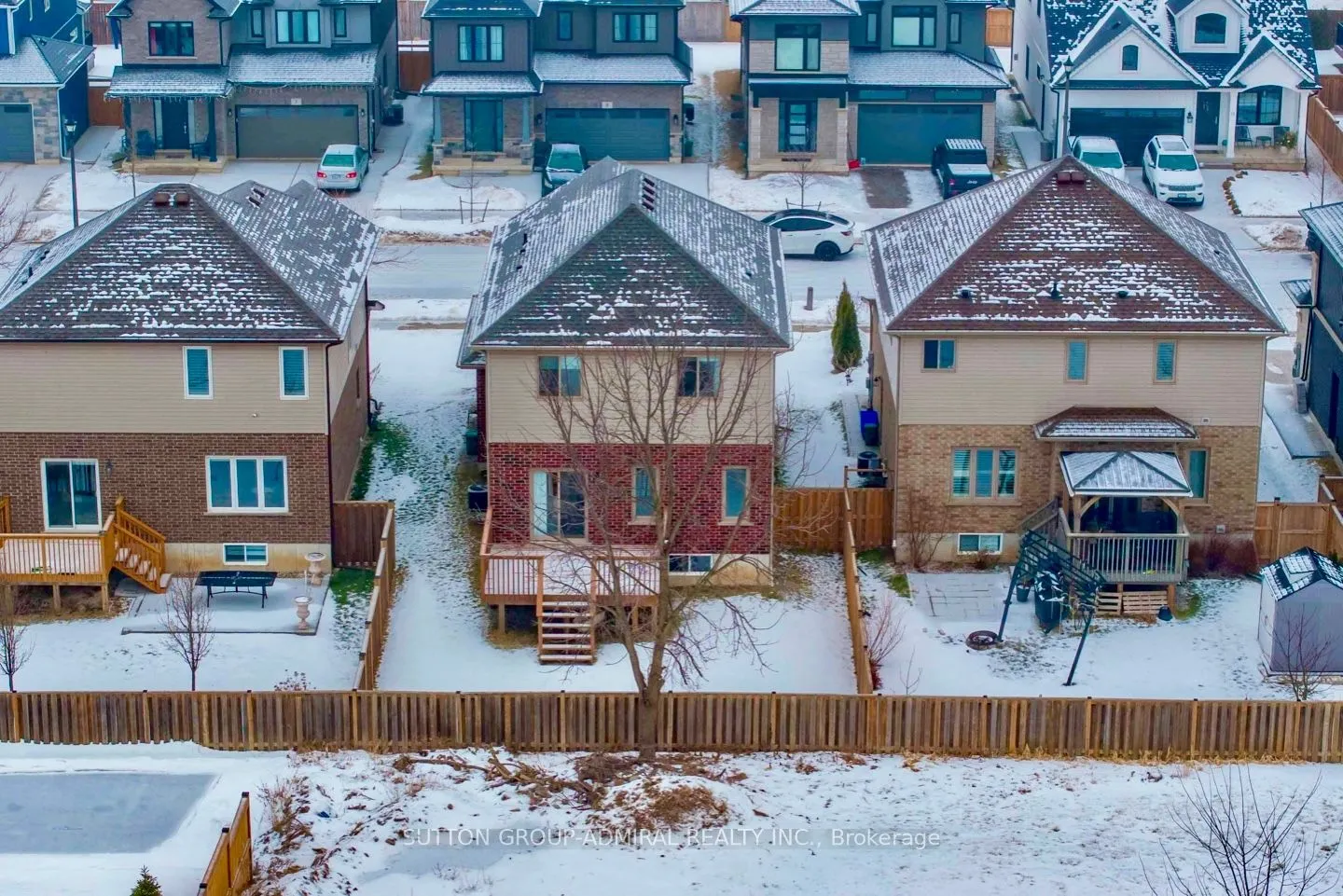 10 Bergenstein Crescent