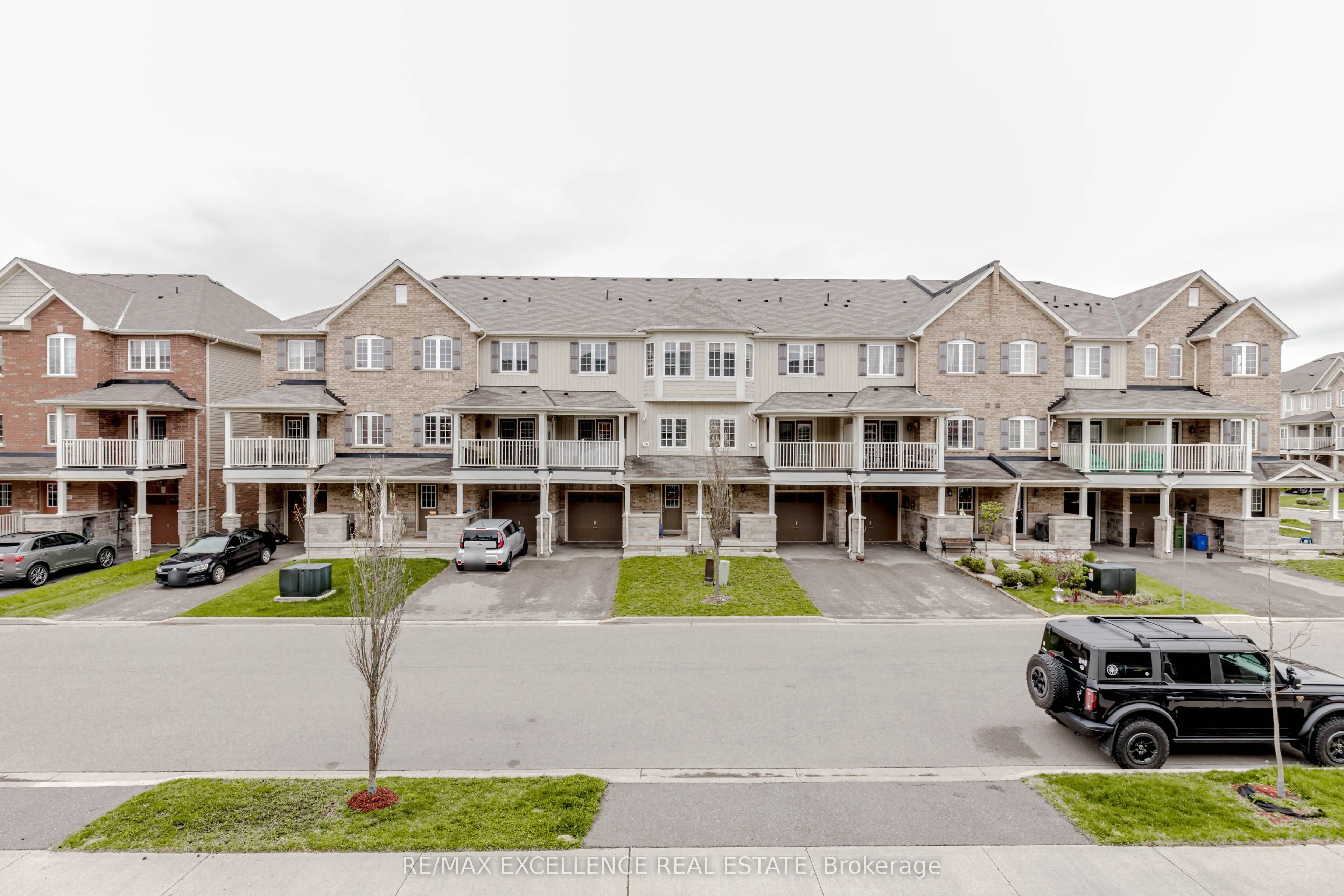 9 Hiscott Drive