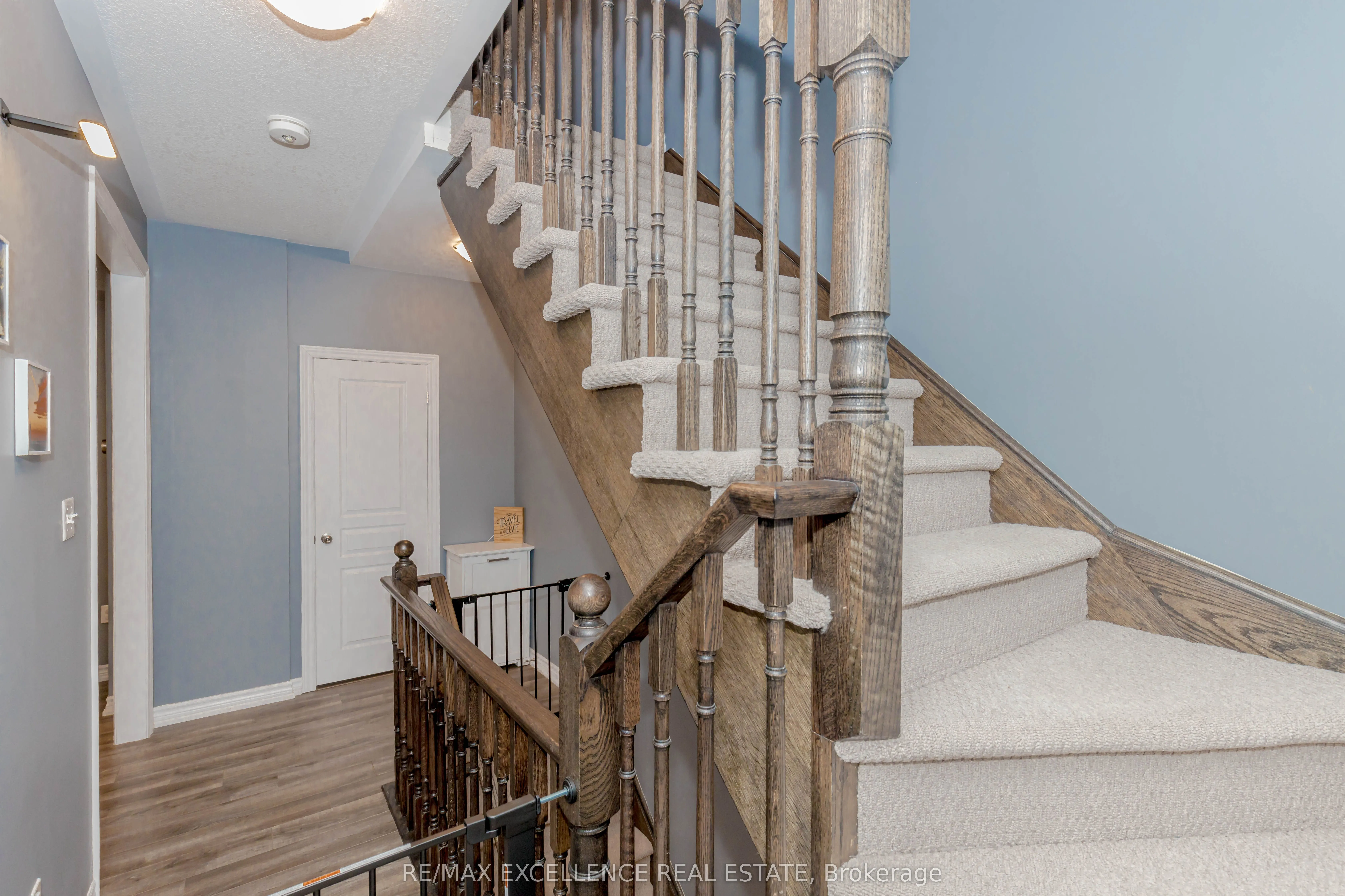 9 Hiscott Drive