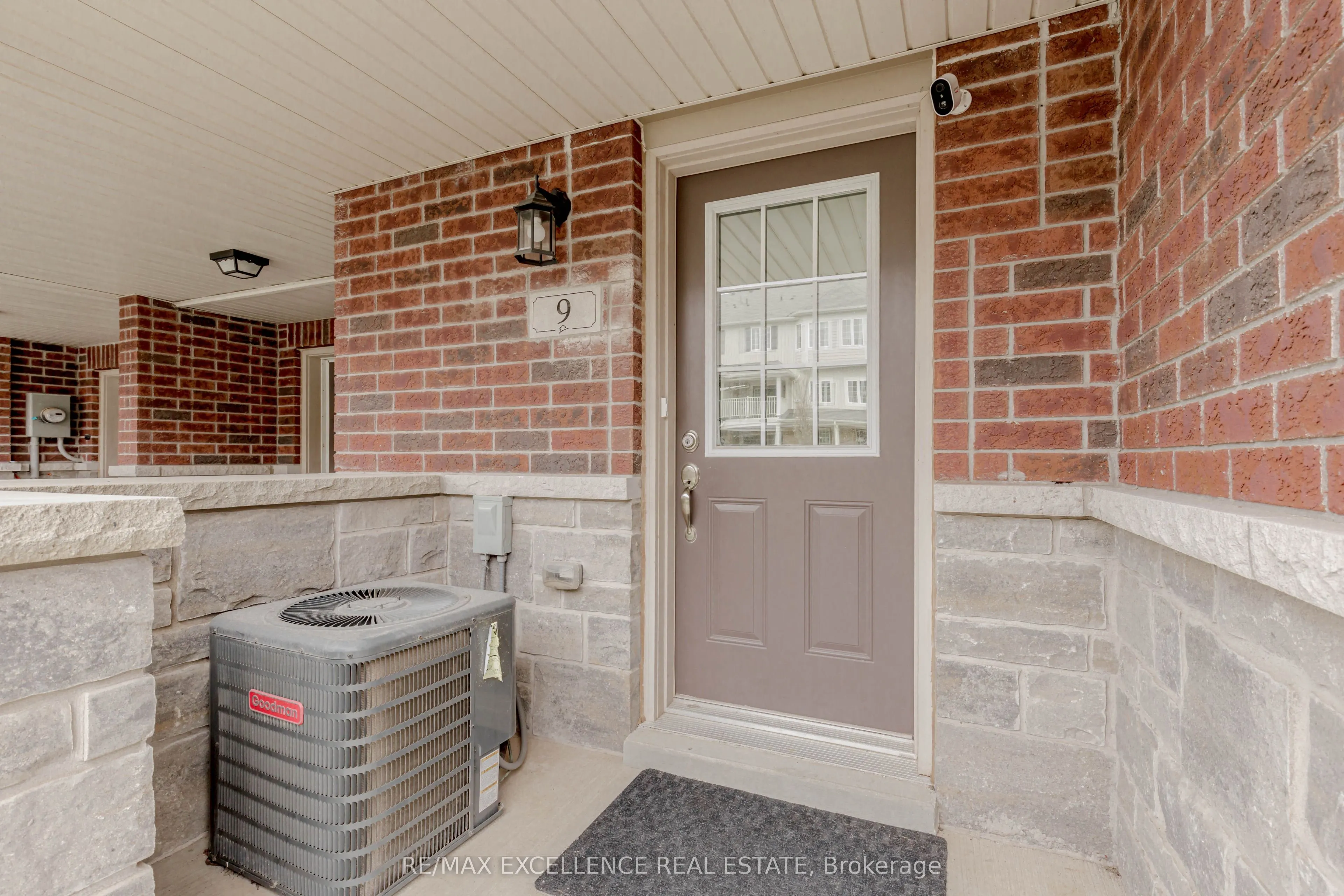 9 Hiscott Drive