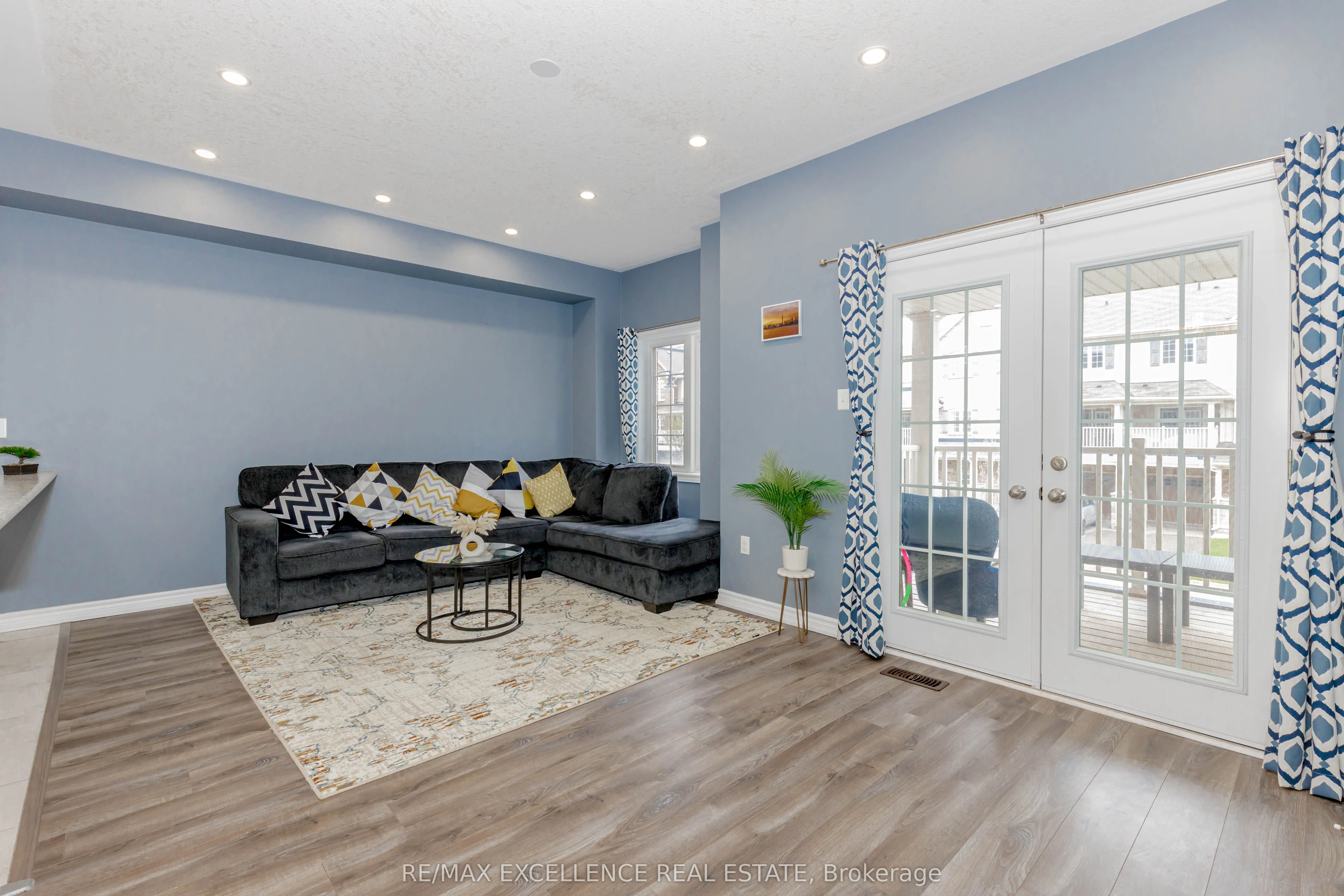 9 Hiscott Drive