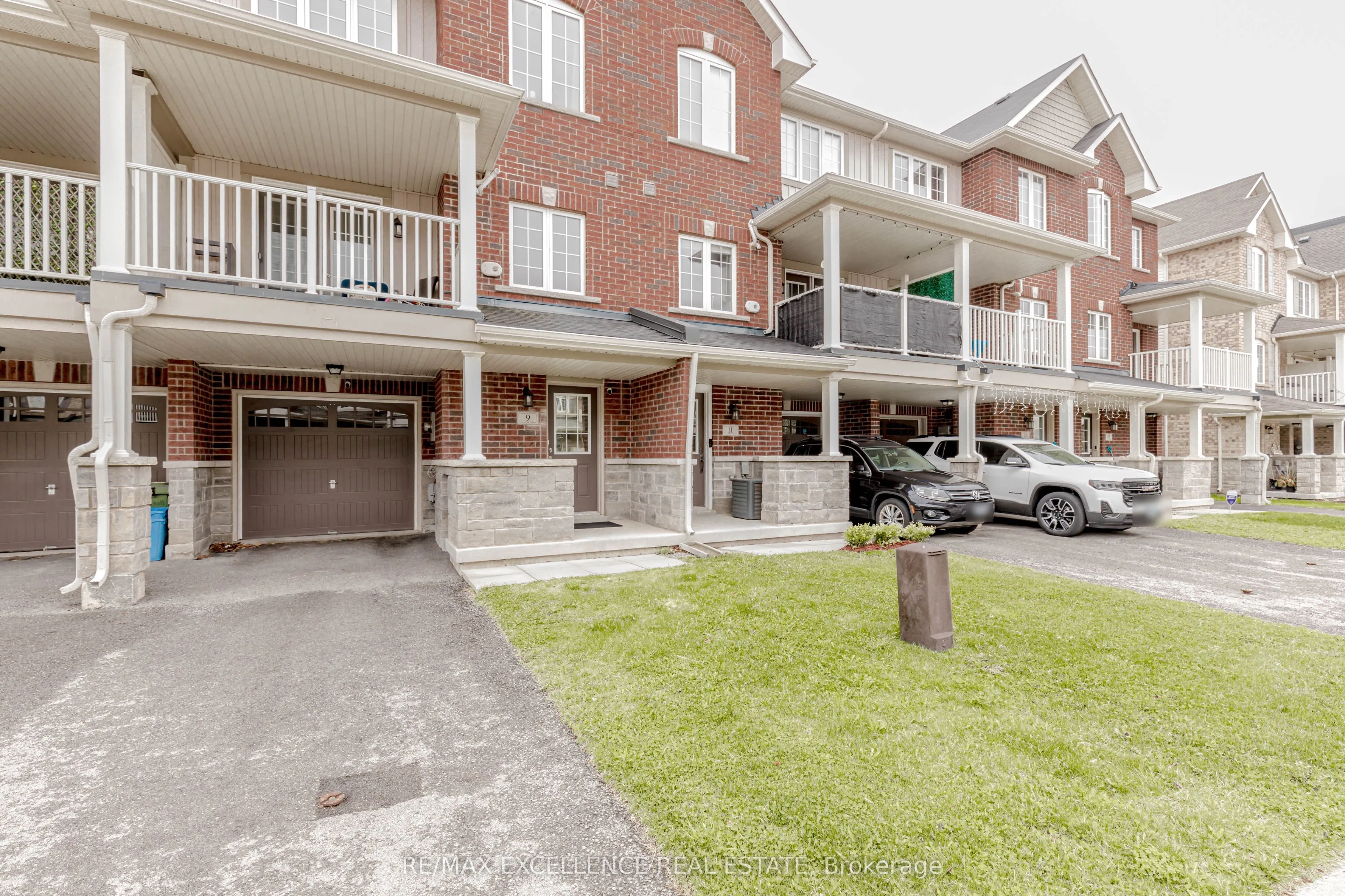 9 Hiscott Drive