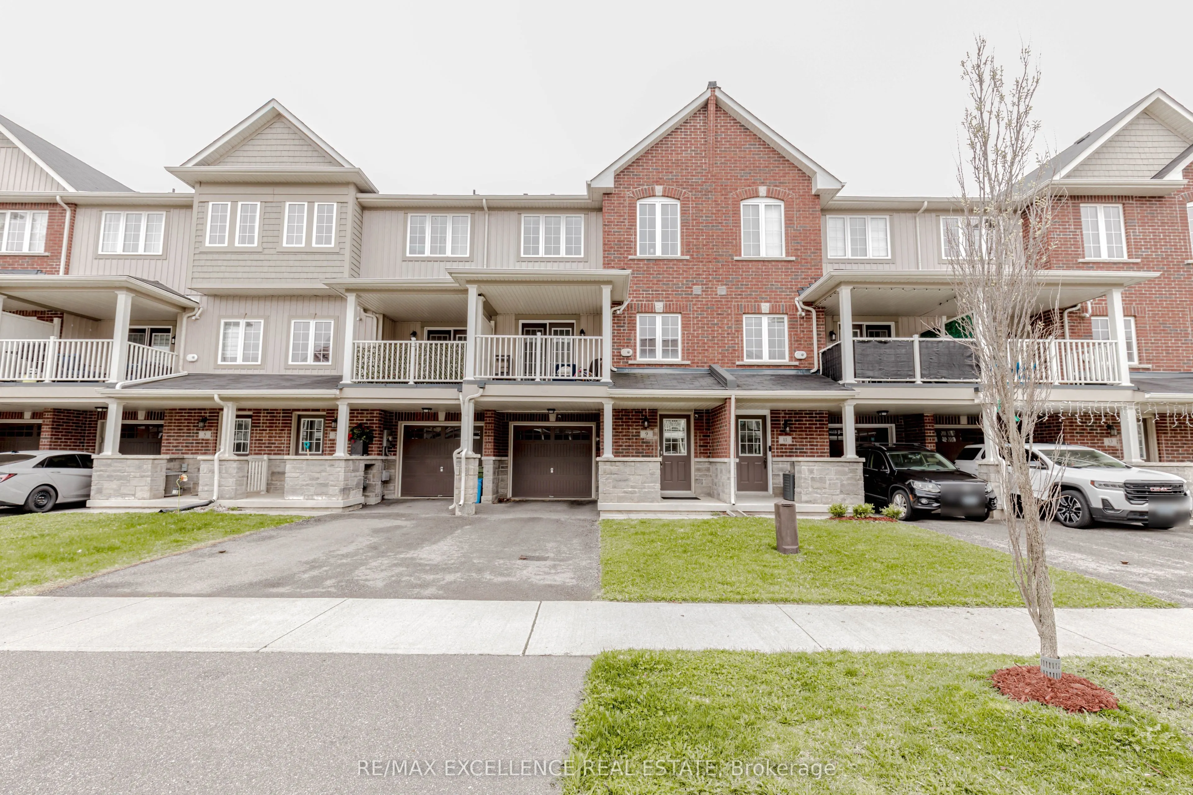 9 Hiscott Drive