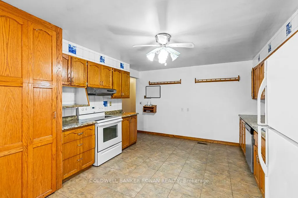 316522 Highway 6 Line