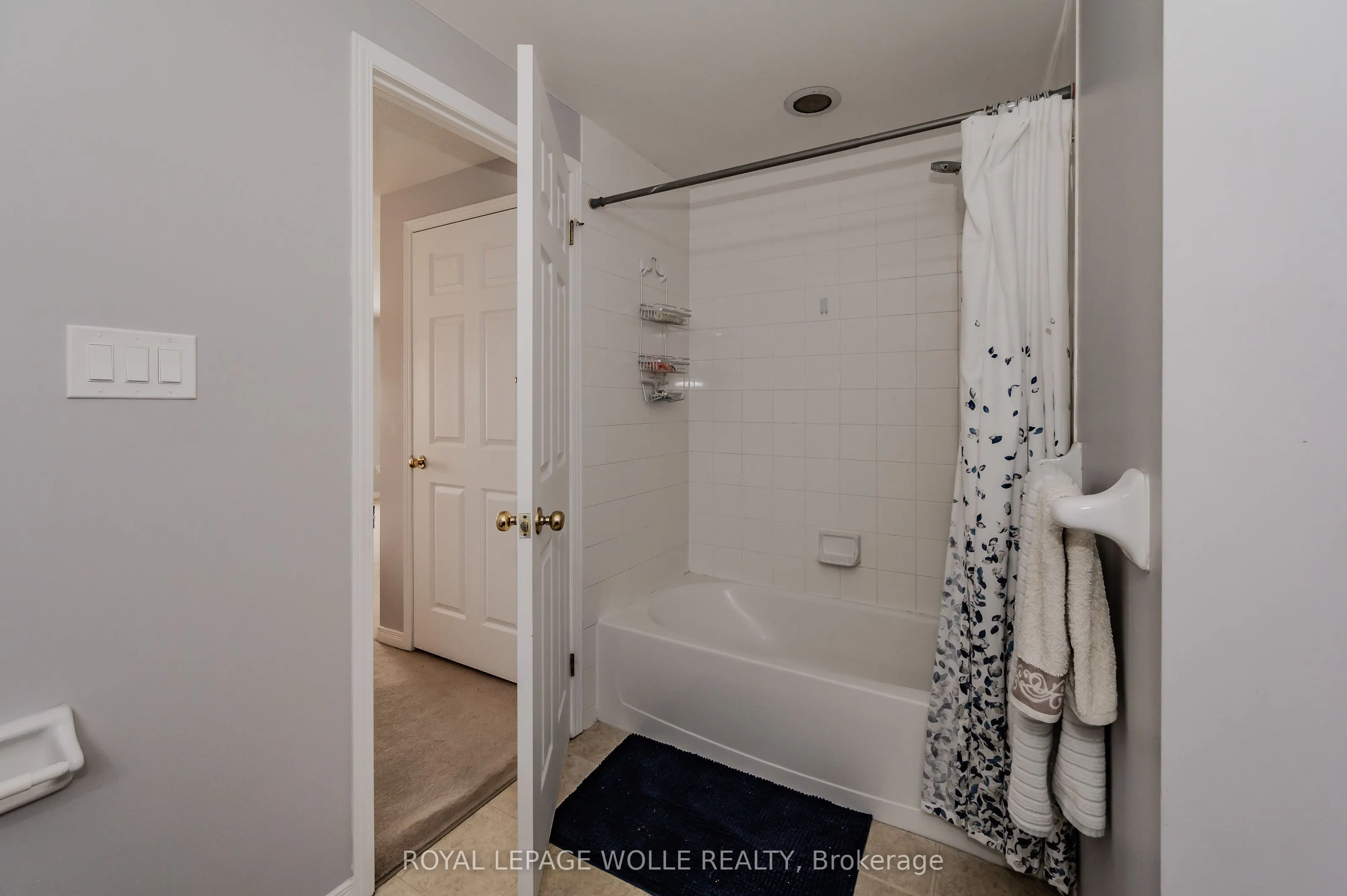 120 Dudhope Avenue #20