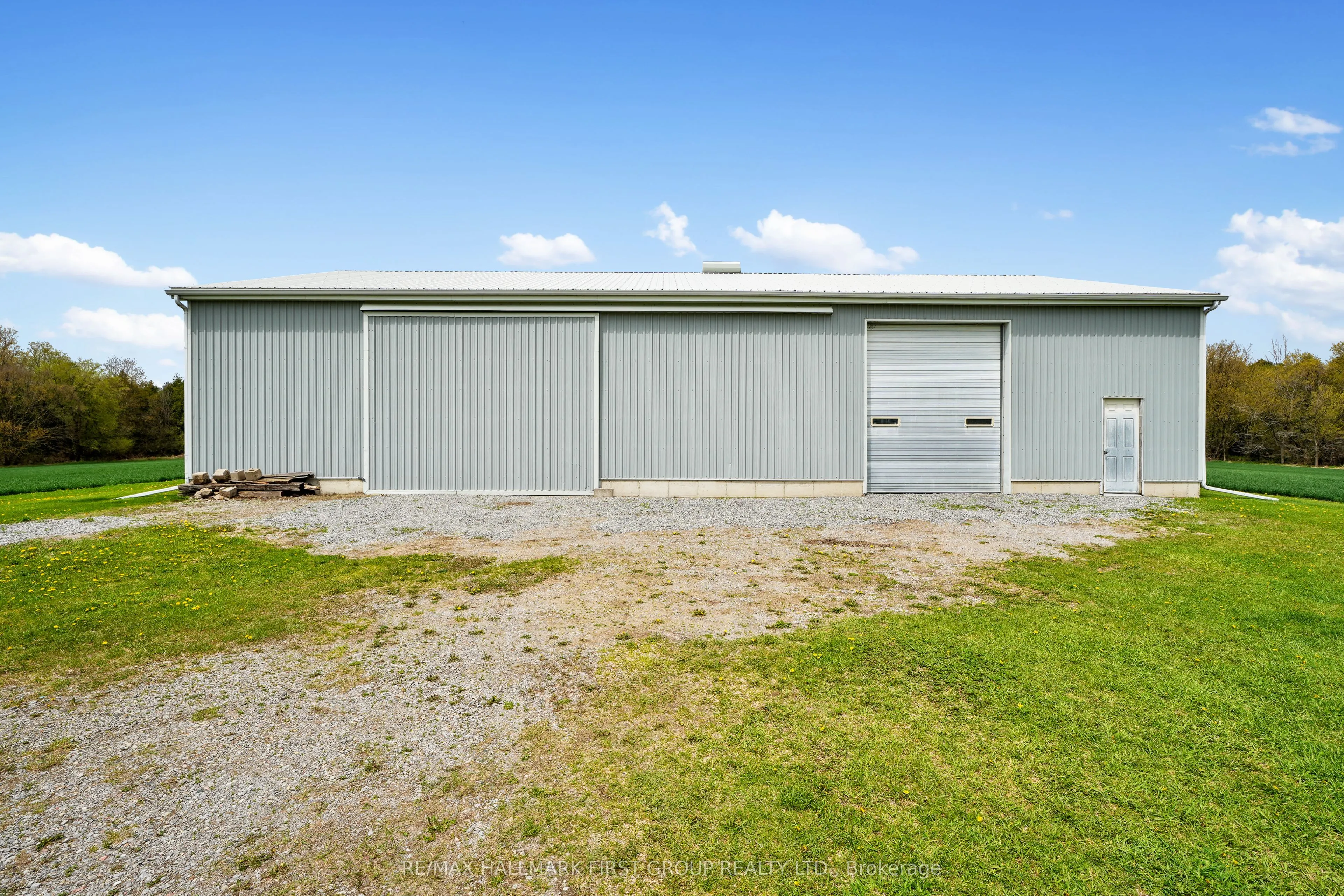 2350 7th Line