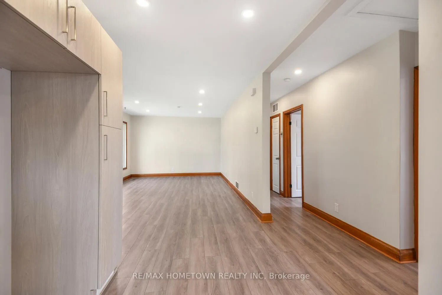 4 Otter Drive