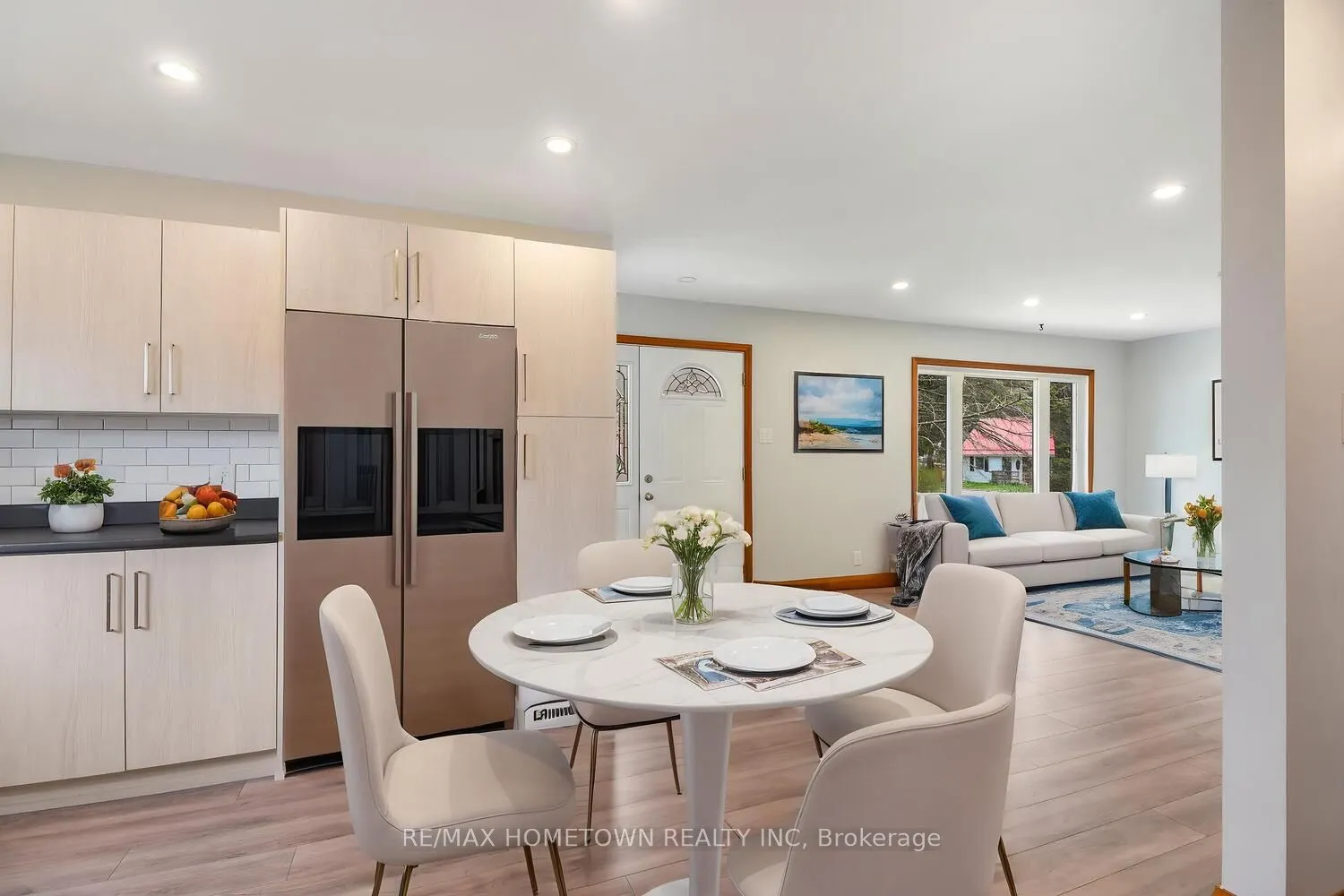 4 Otter Drive