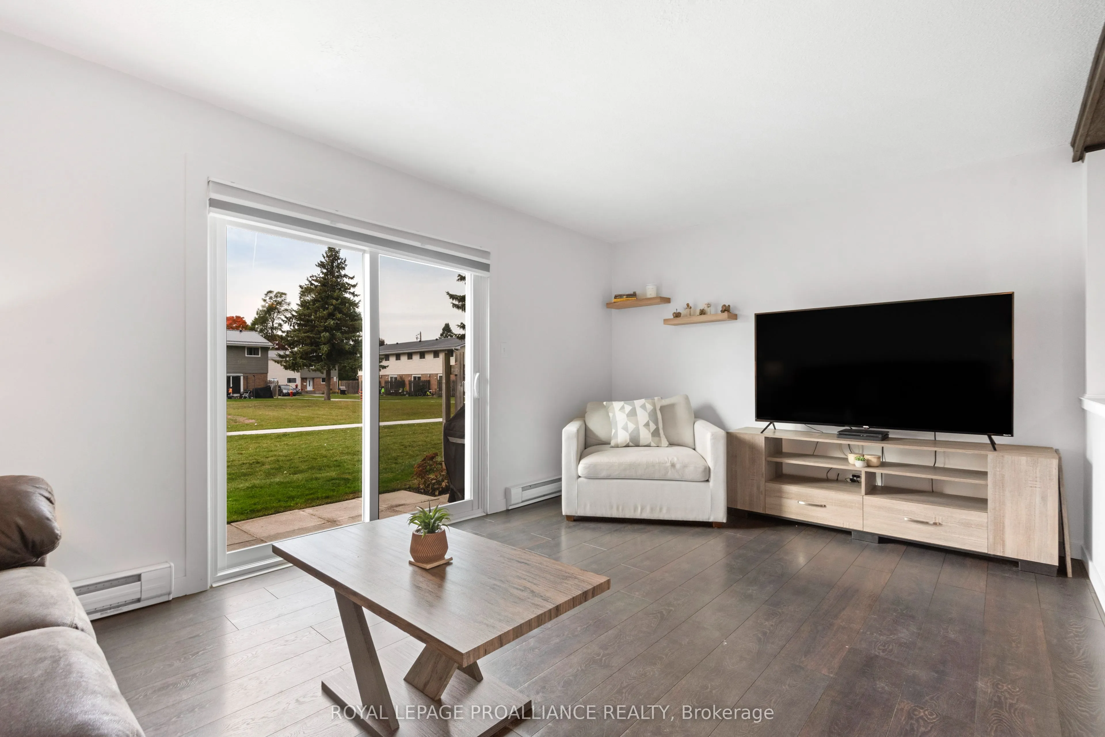 400 Westwood Drive, #A6
