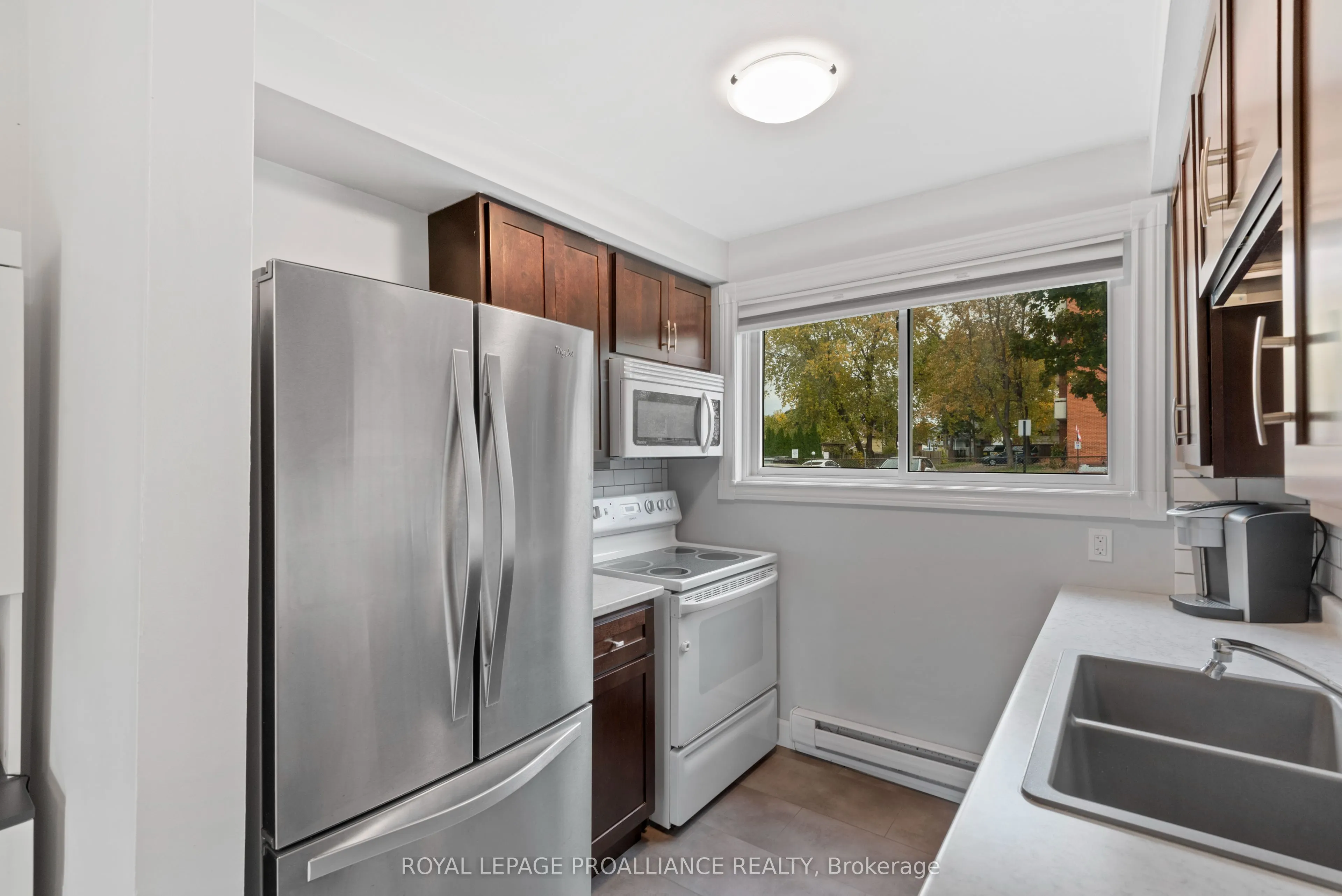 400 Westwood Drive, #A6