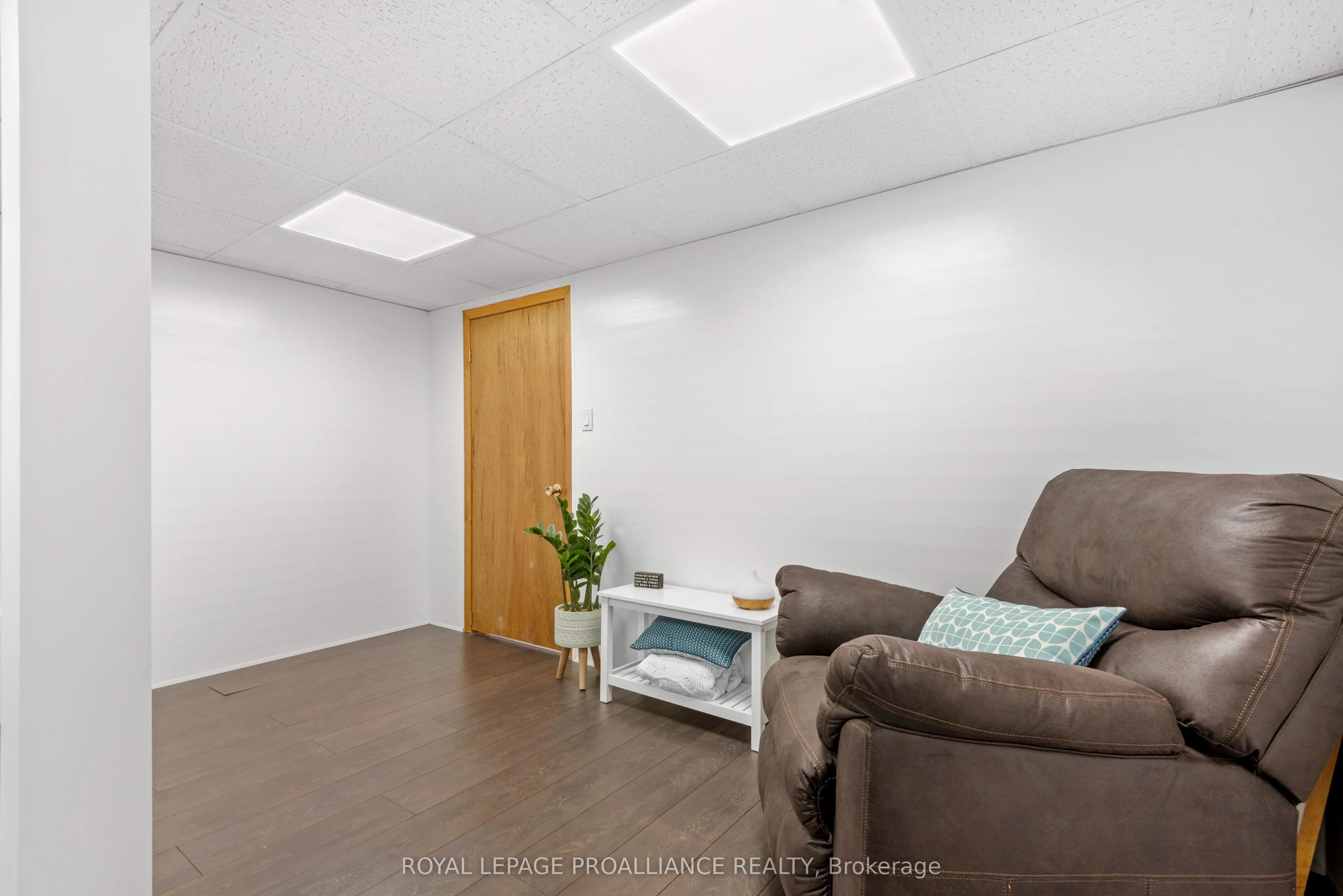 400 Westwood Drive, #A6