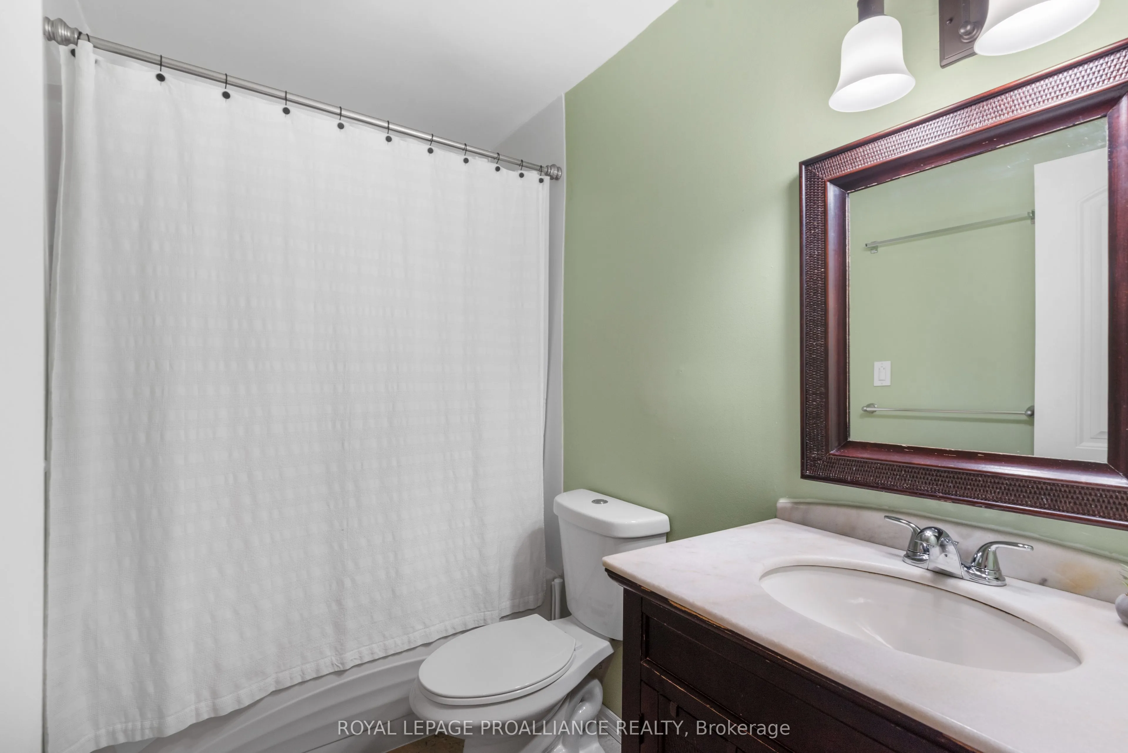 400 Westwood Drive, #A6
