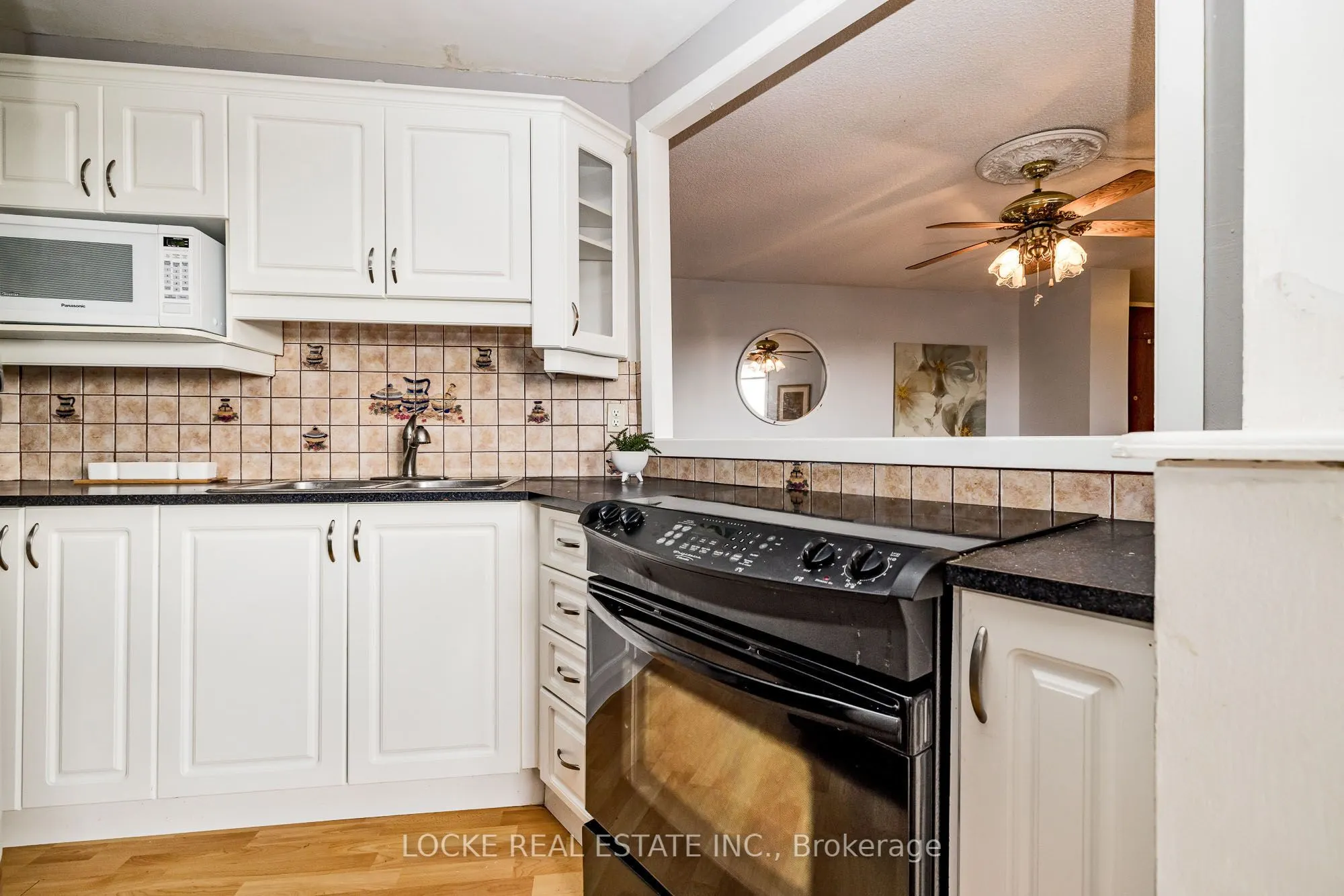 2020 Jasmine Crescent, #918