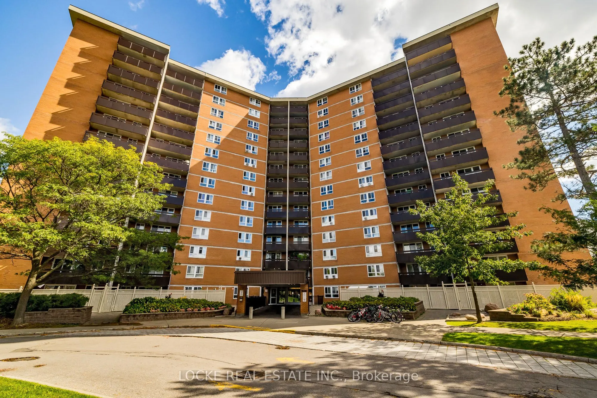 2020 Jasmine Crescent, #918