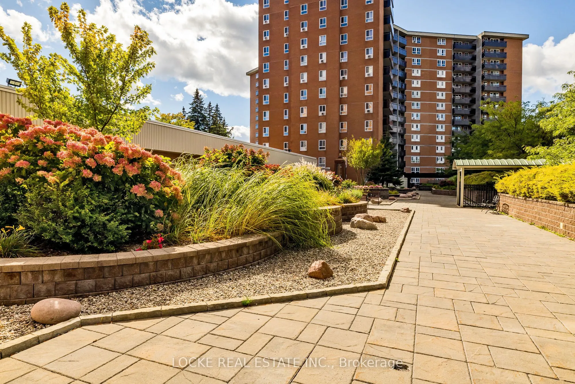 2020 Jasmine Crescent, #918