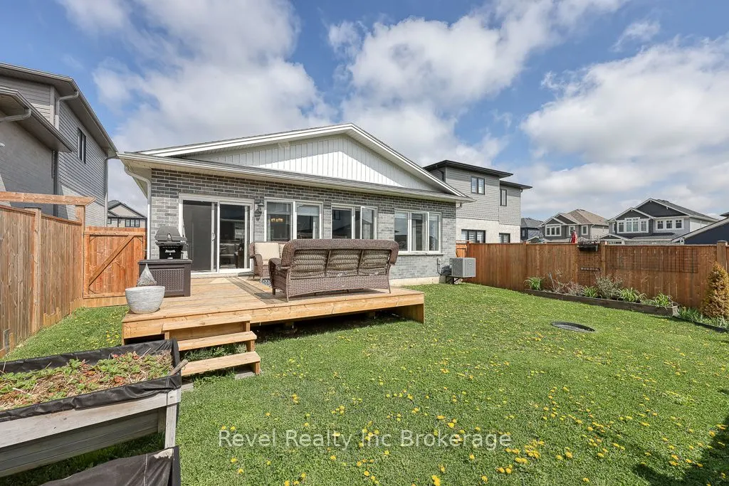 19 Sutherland Crescent