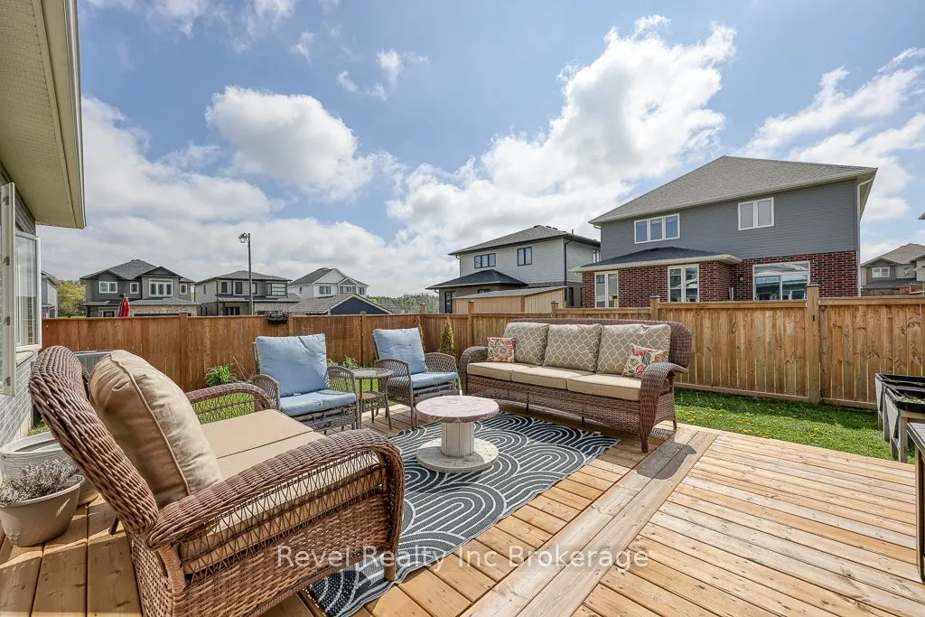 19 Sutherland Crescent