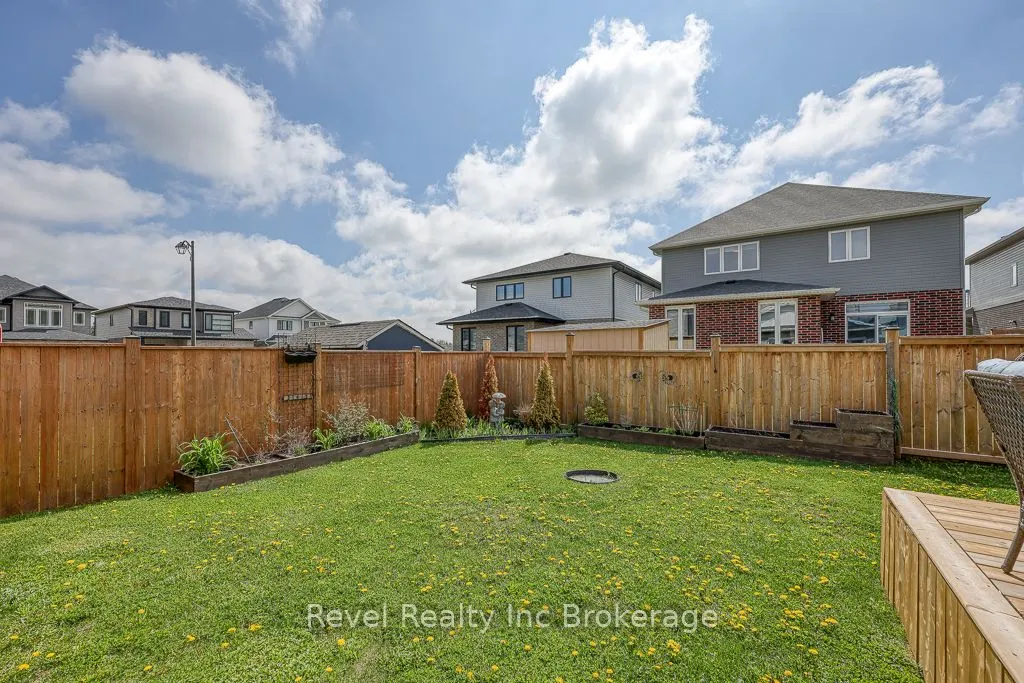 19 Sutherland Crescent