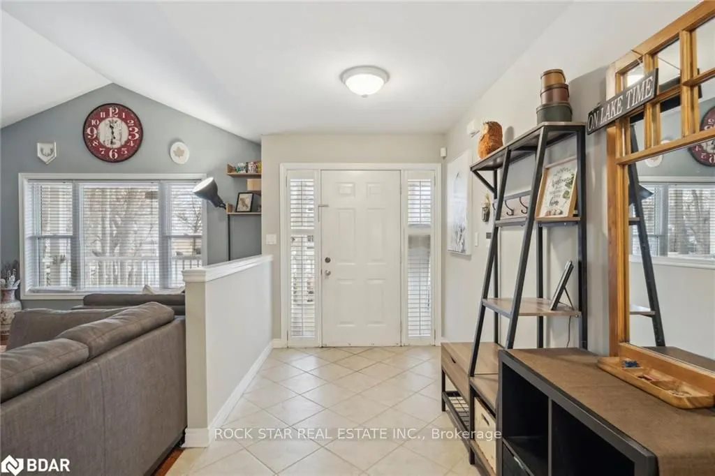 996 BEACH Boulevard