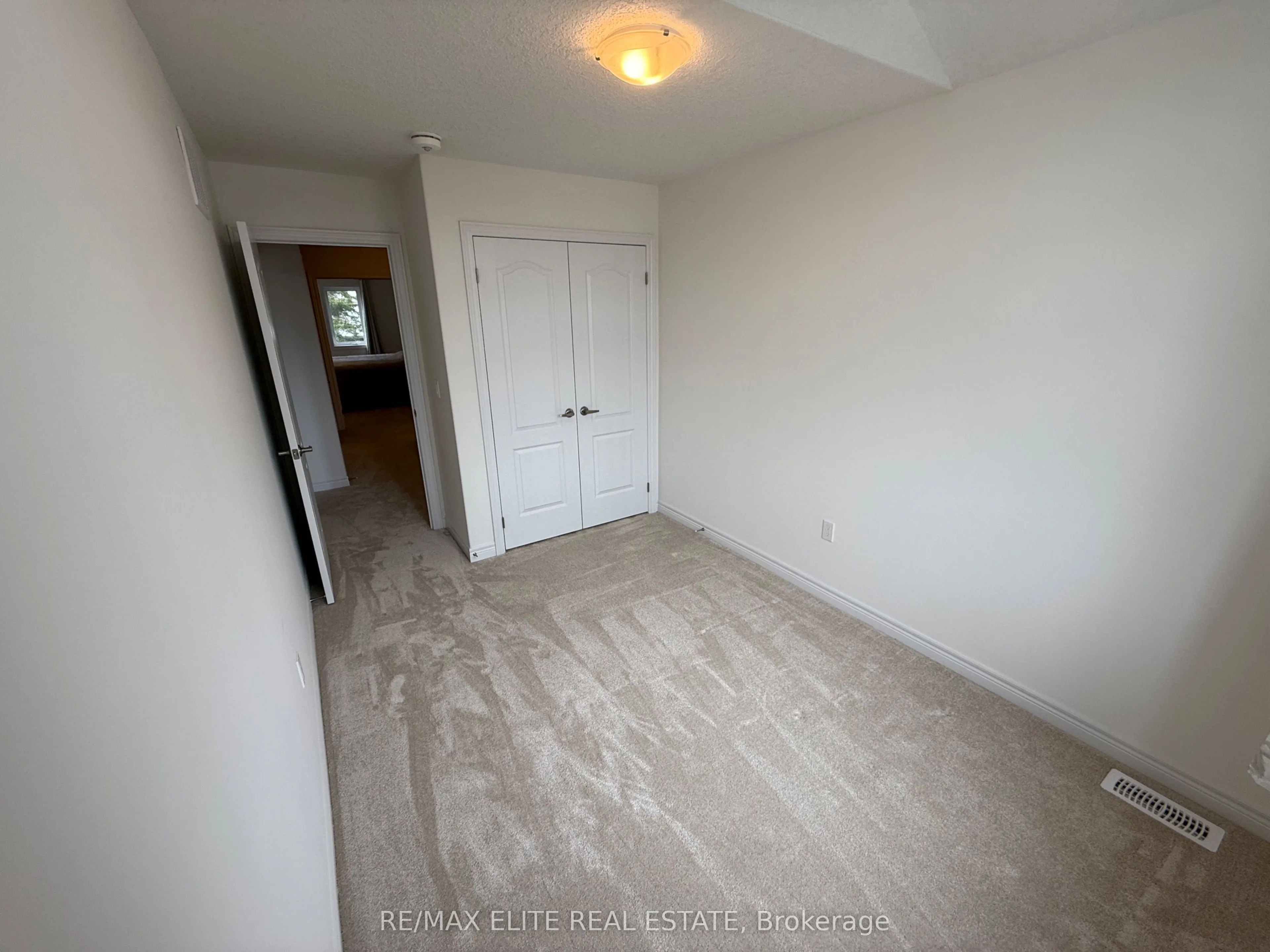133 Mullin Street