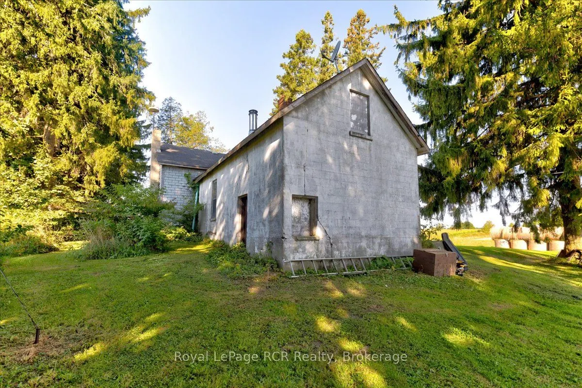 472783 Southgate 47 Side Road