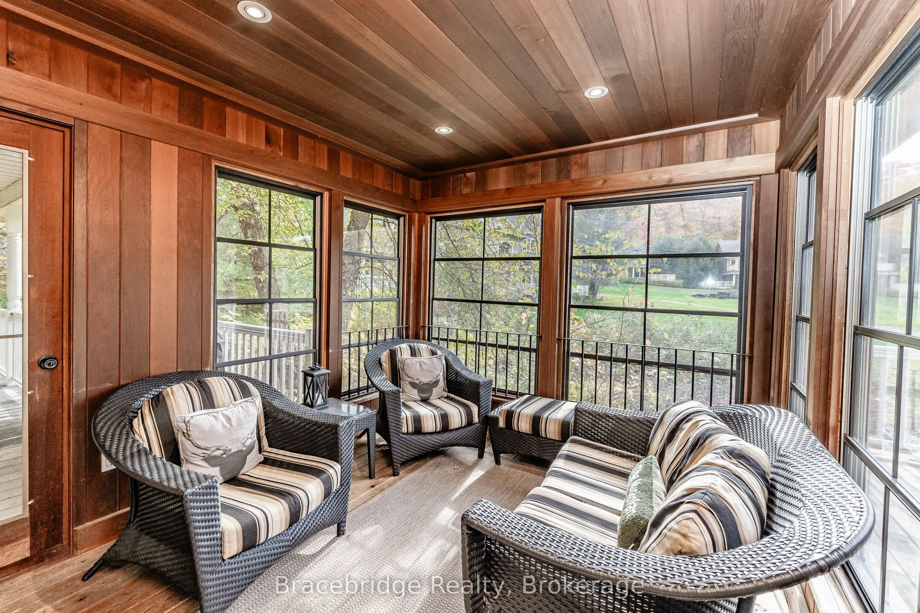 3876 Muskoka Road 118 Road W, #Carling 5 W3