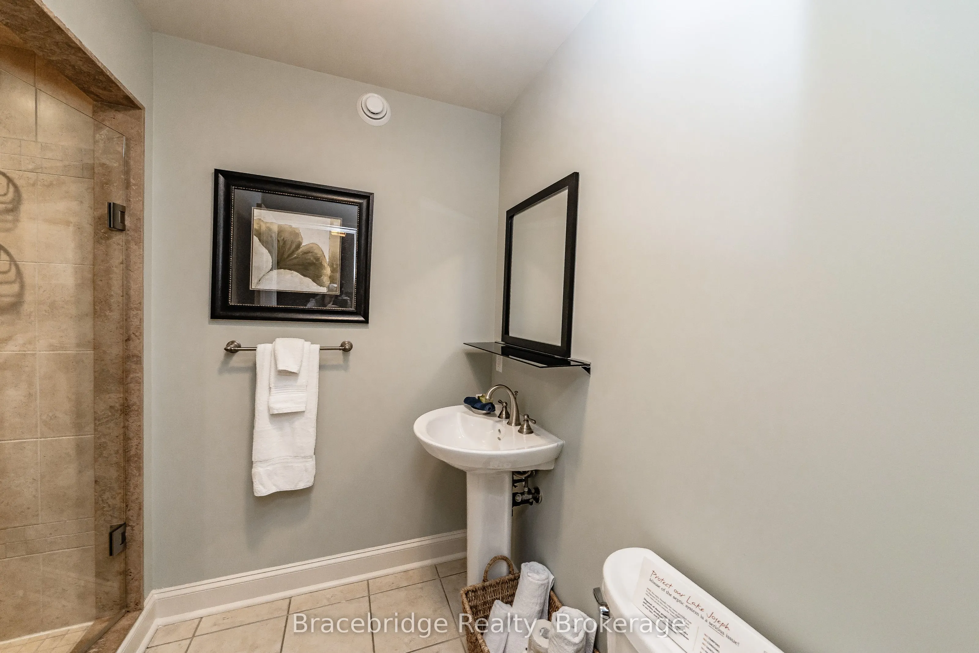 3876 Muskoka Road 118 Road W, #Carling 5 W3