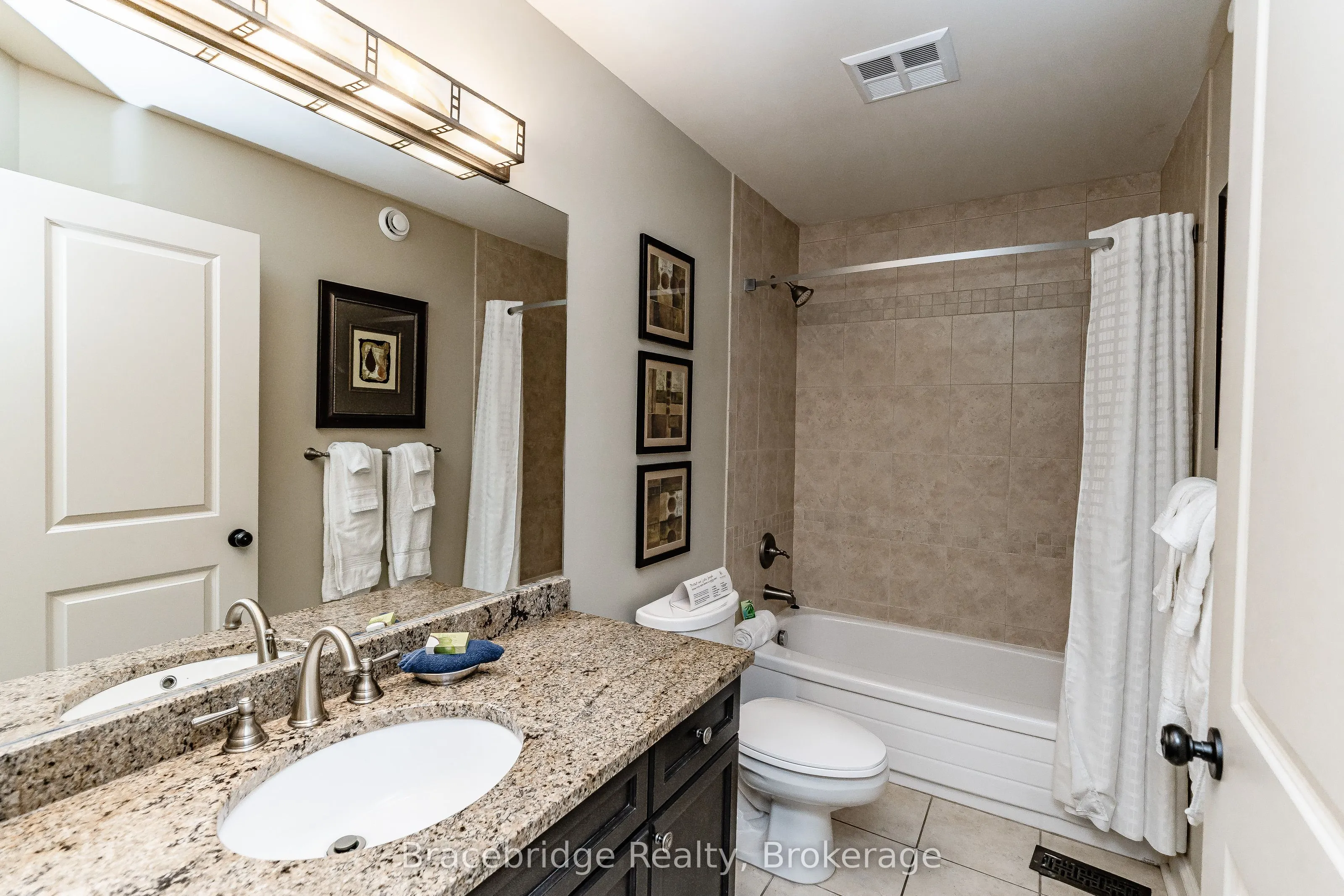 3876 Muskoka Road 118 Road W, #Carling 5 W3