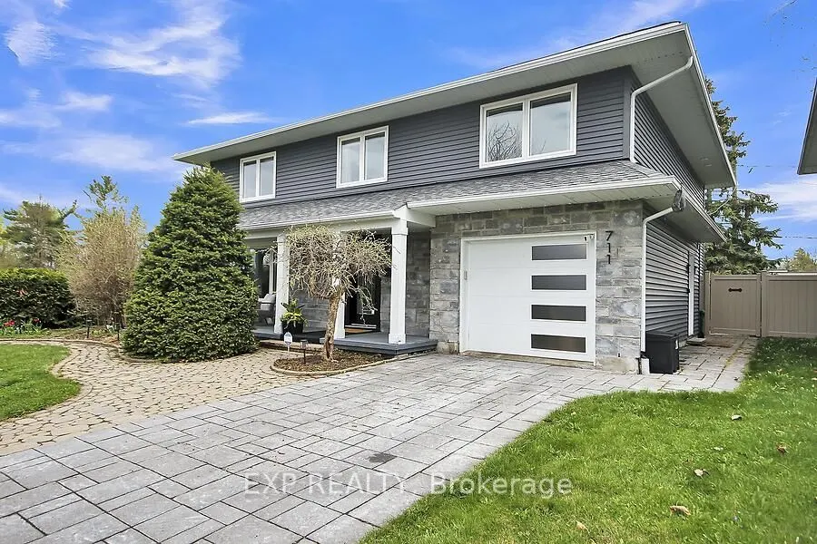 711 Hartman Crescent