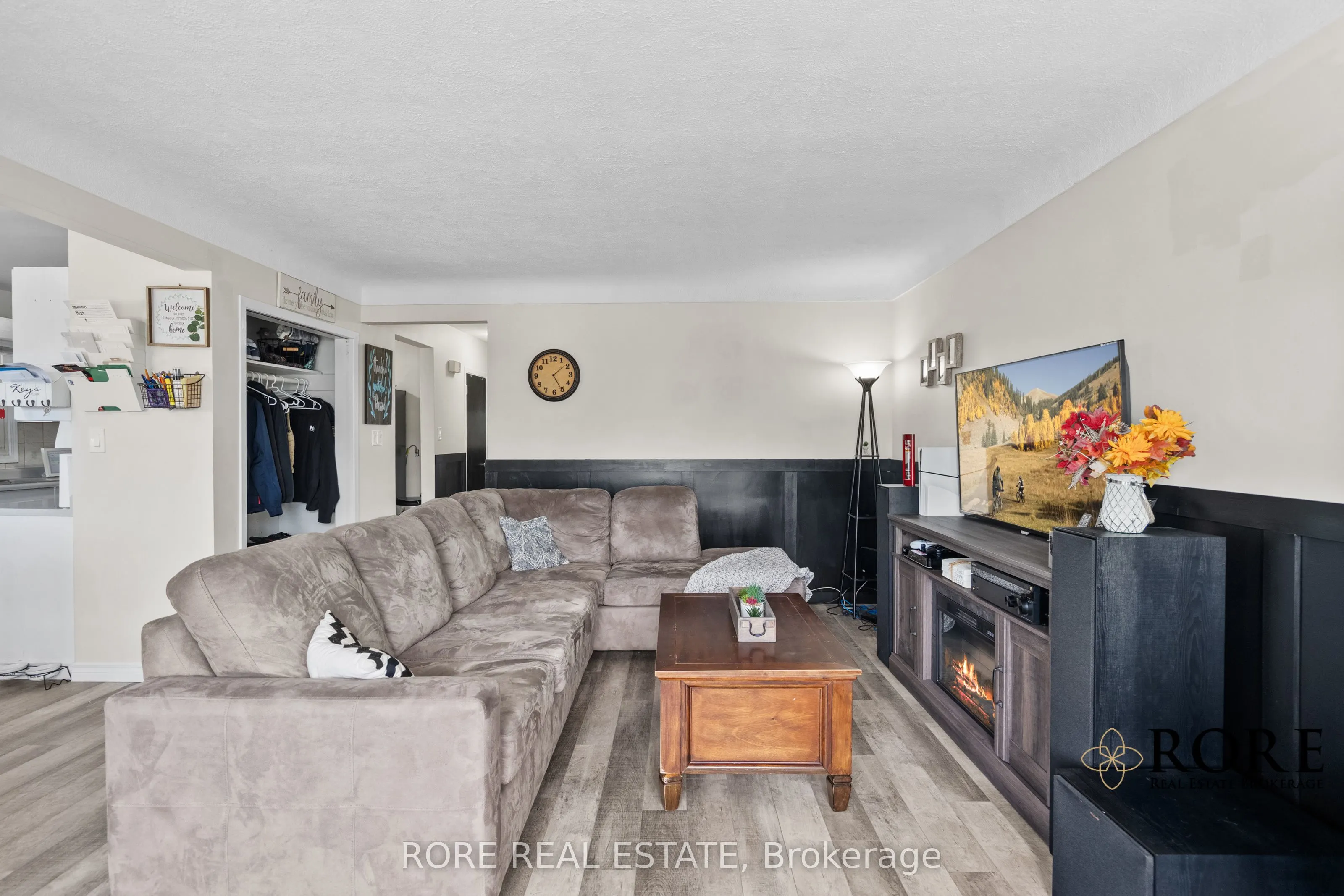 447 David Street