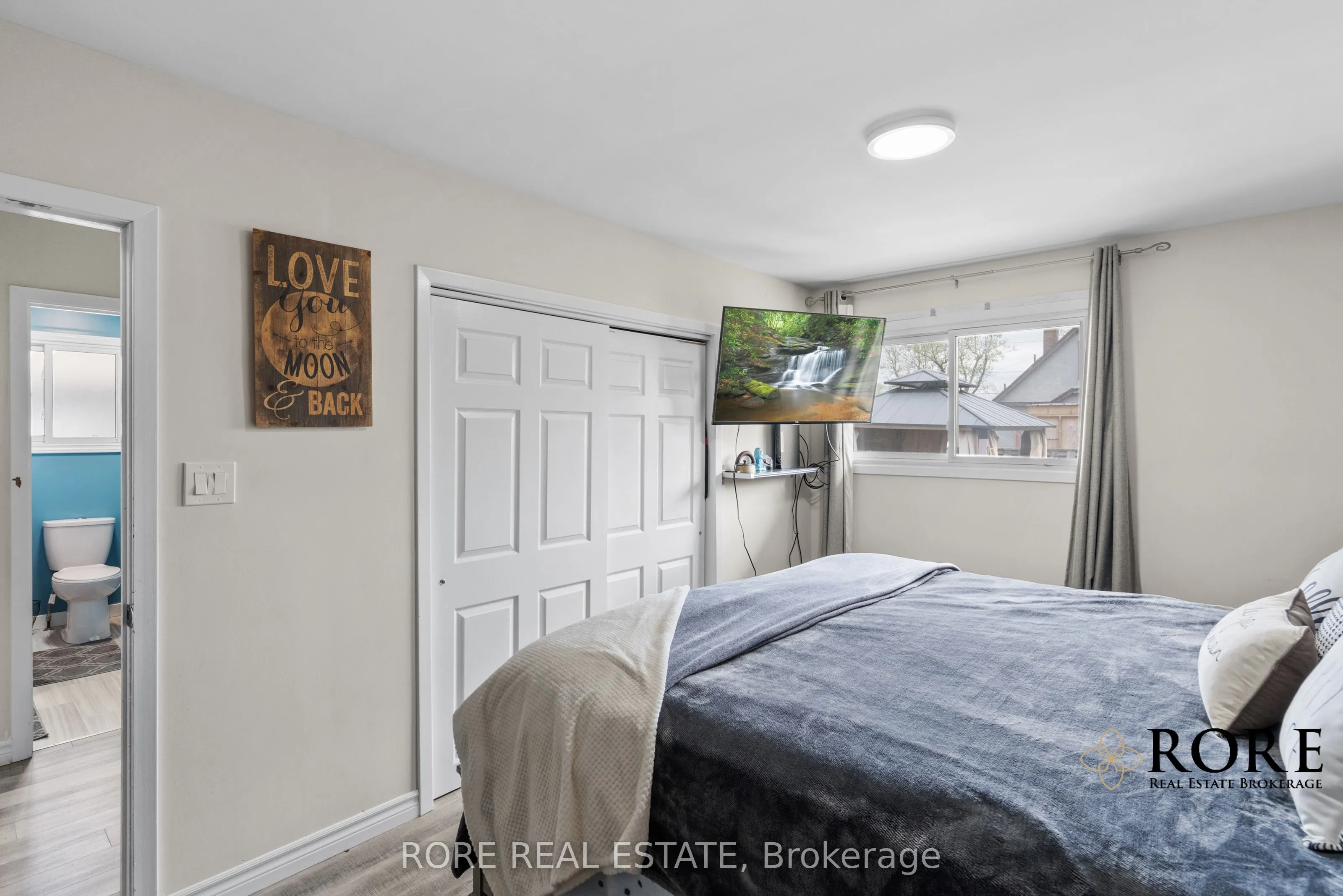 447 David Street