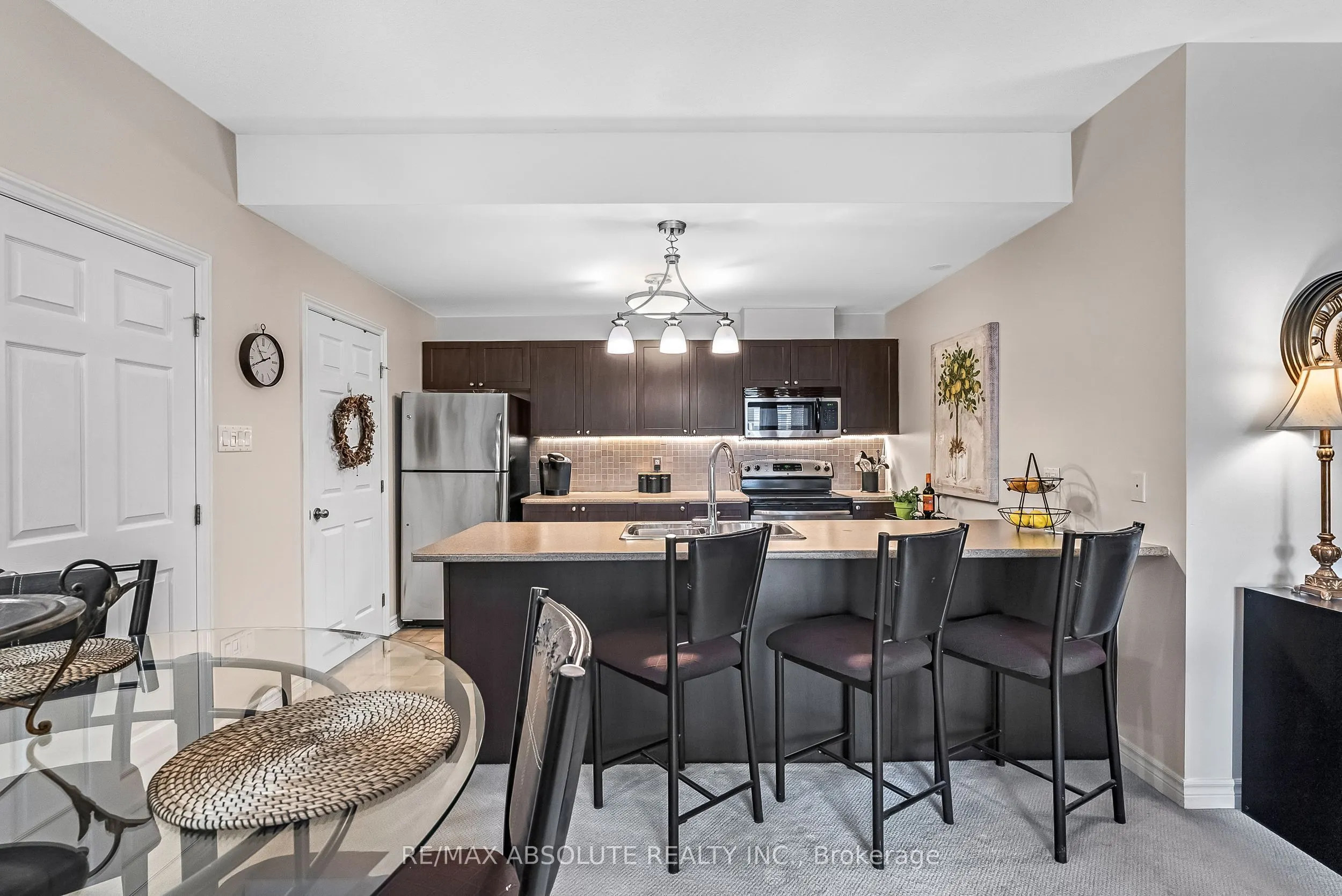 1119 Stittsville Main Street, #F