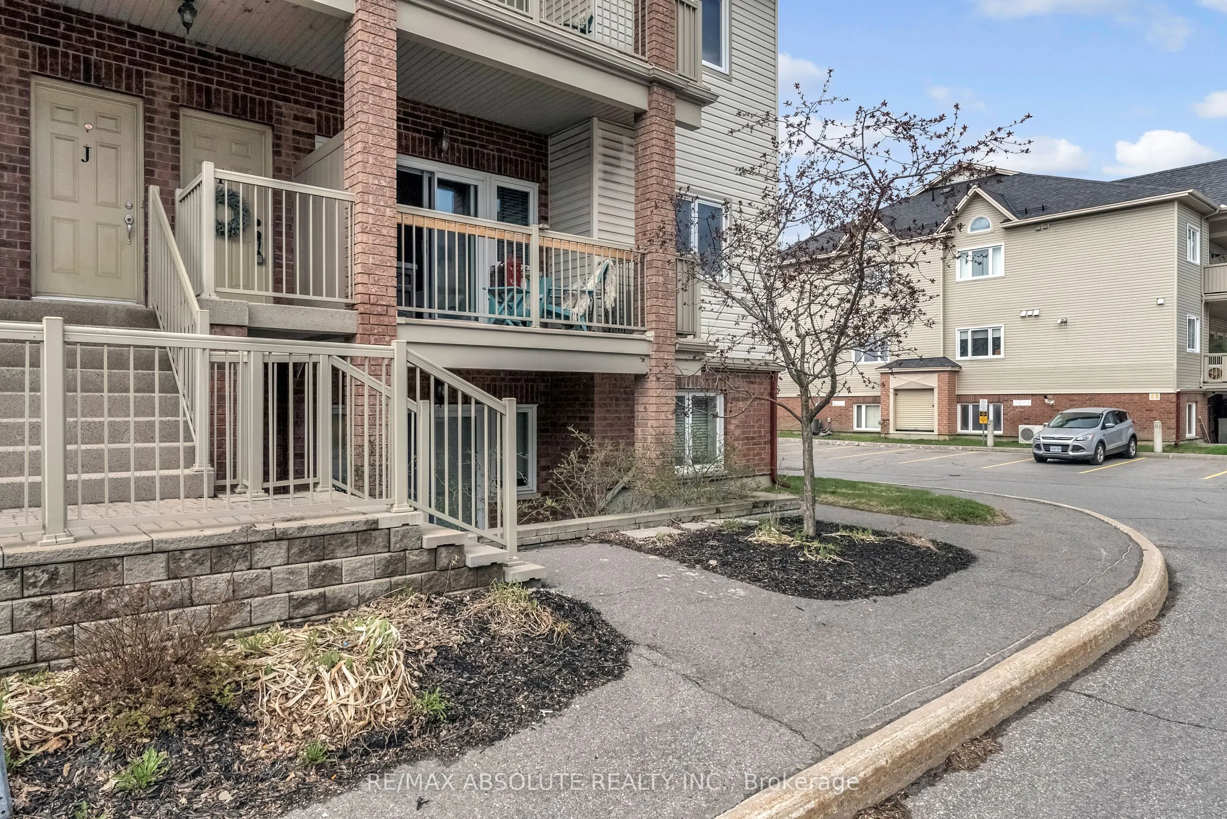 1119 Stittsville Main Street, #F