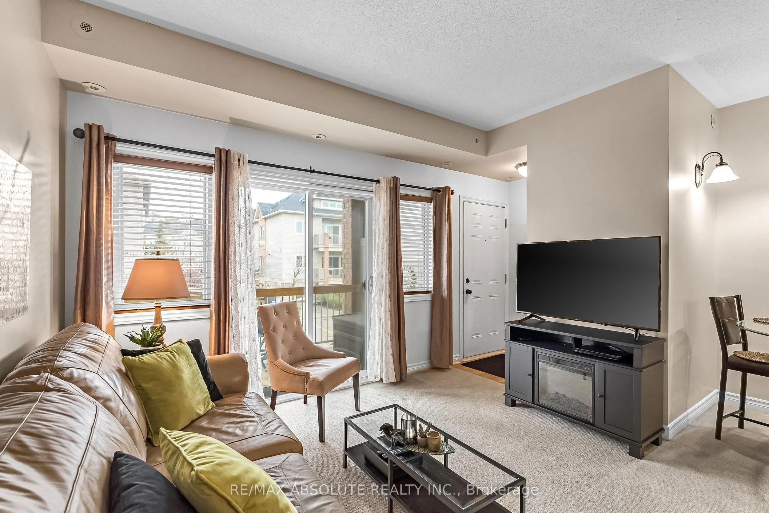 1119 Stittsville Main Street, #F