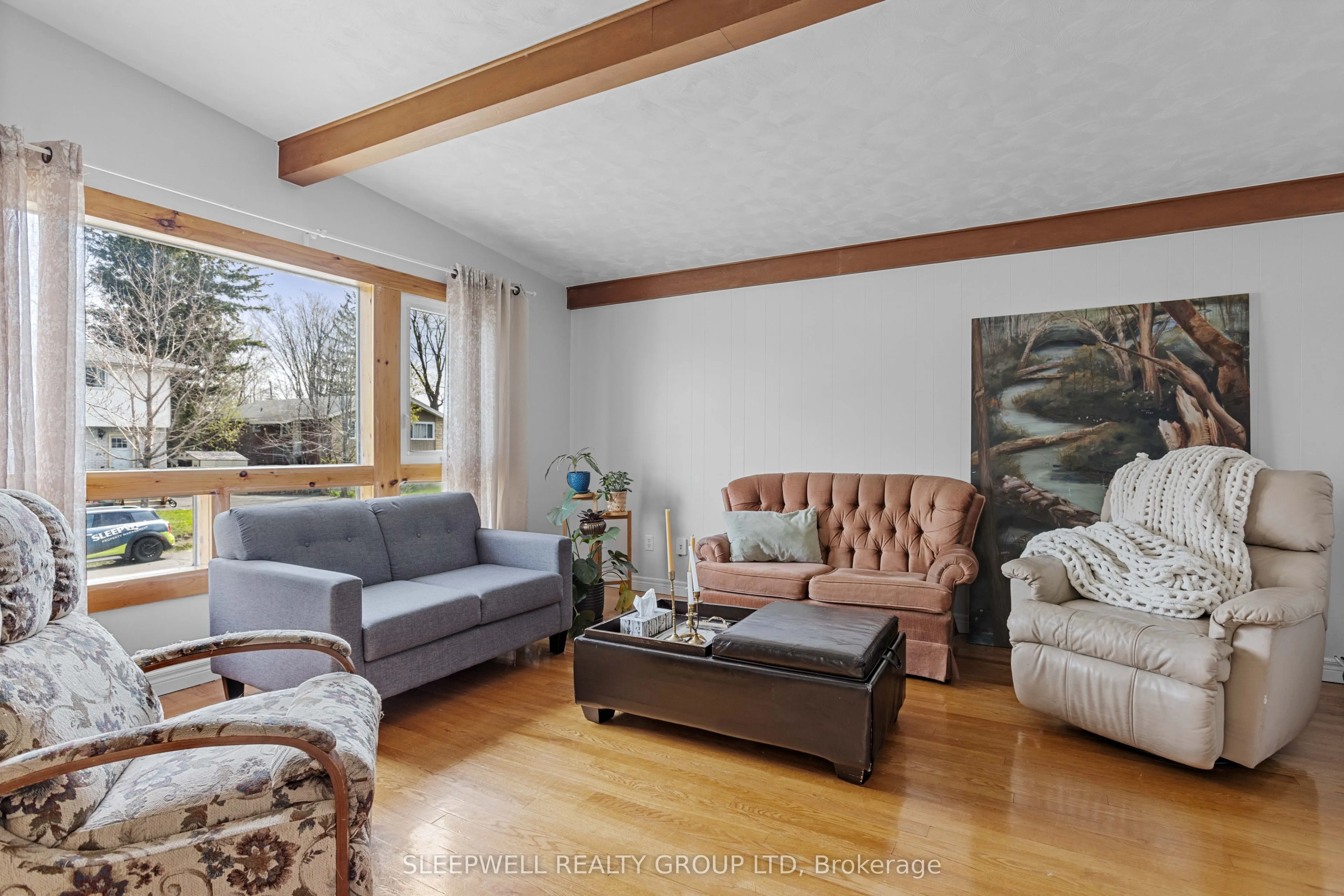 844 Norton Avenue