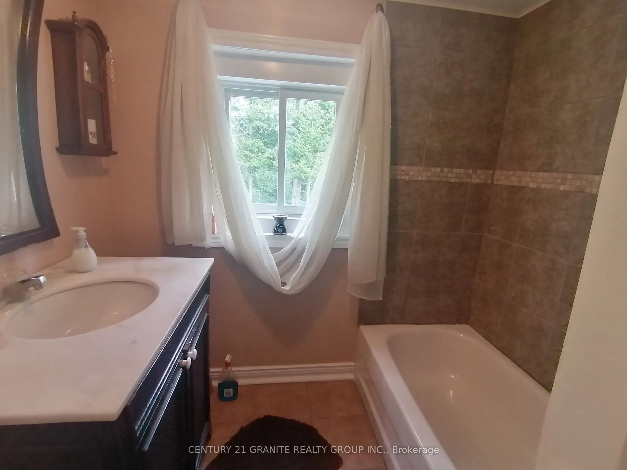 35485 Hwy 28 Highway E